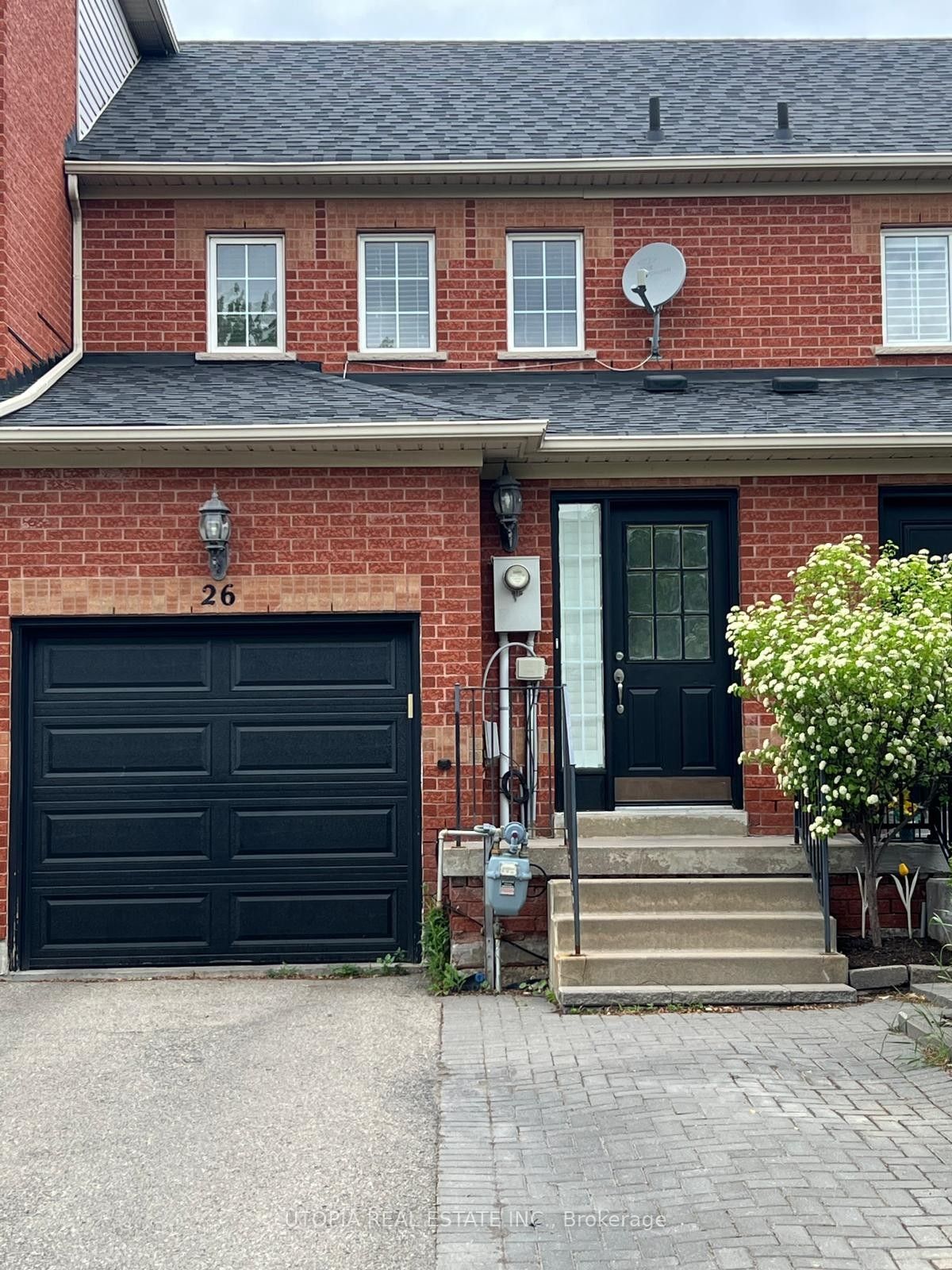 26 Lucena Crescent, Vaughan, ON L6A 2W6 photo 2