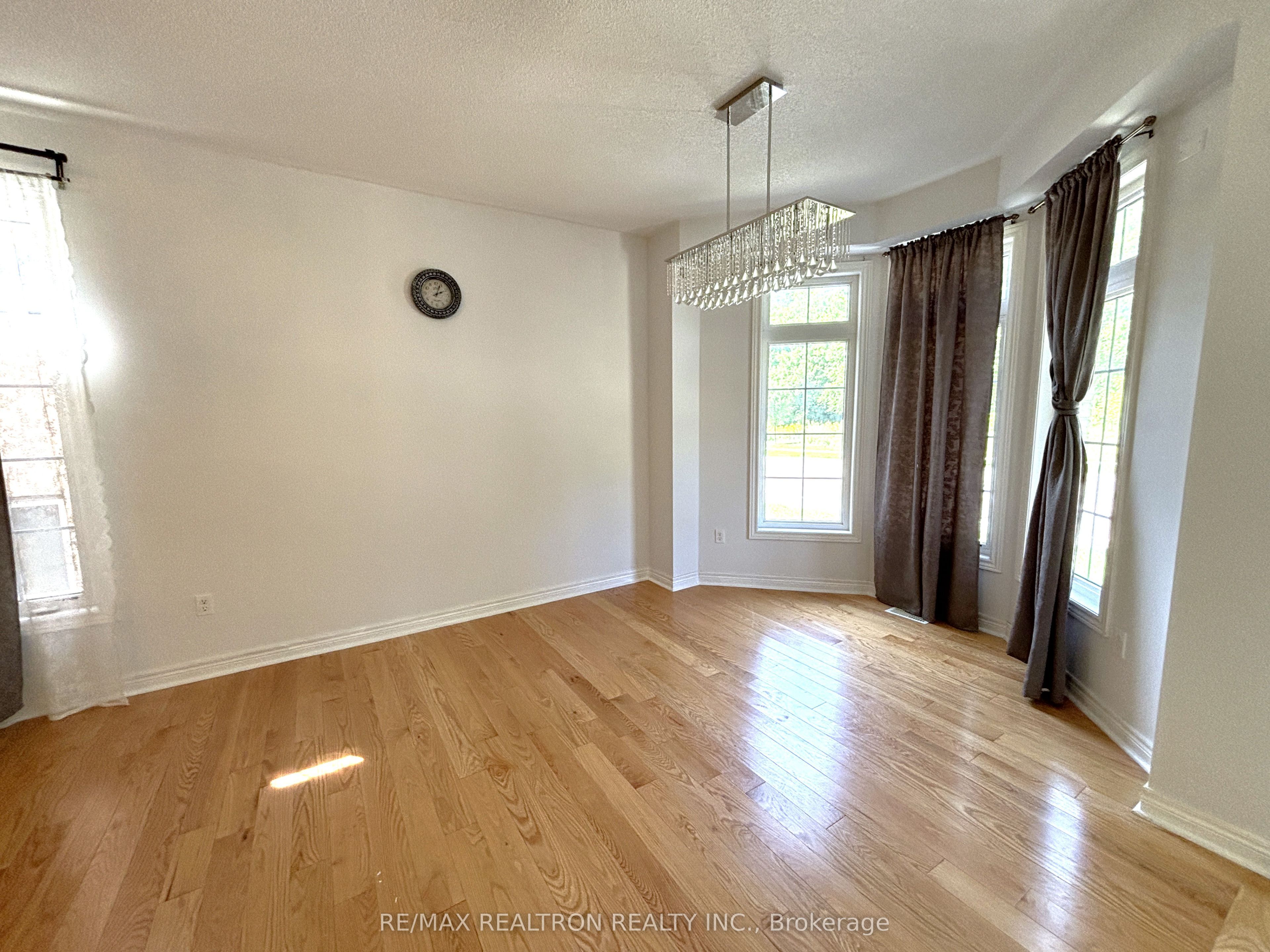 511 William Forster Road, Markham, ON L6B 0X5 photo 4