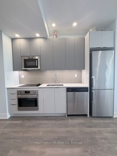 2916 Highway 7 Road 1706, Vaughan, ON L4K 0K6 photo 3
