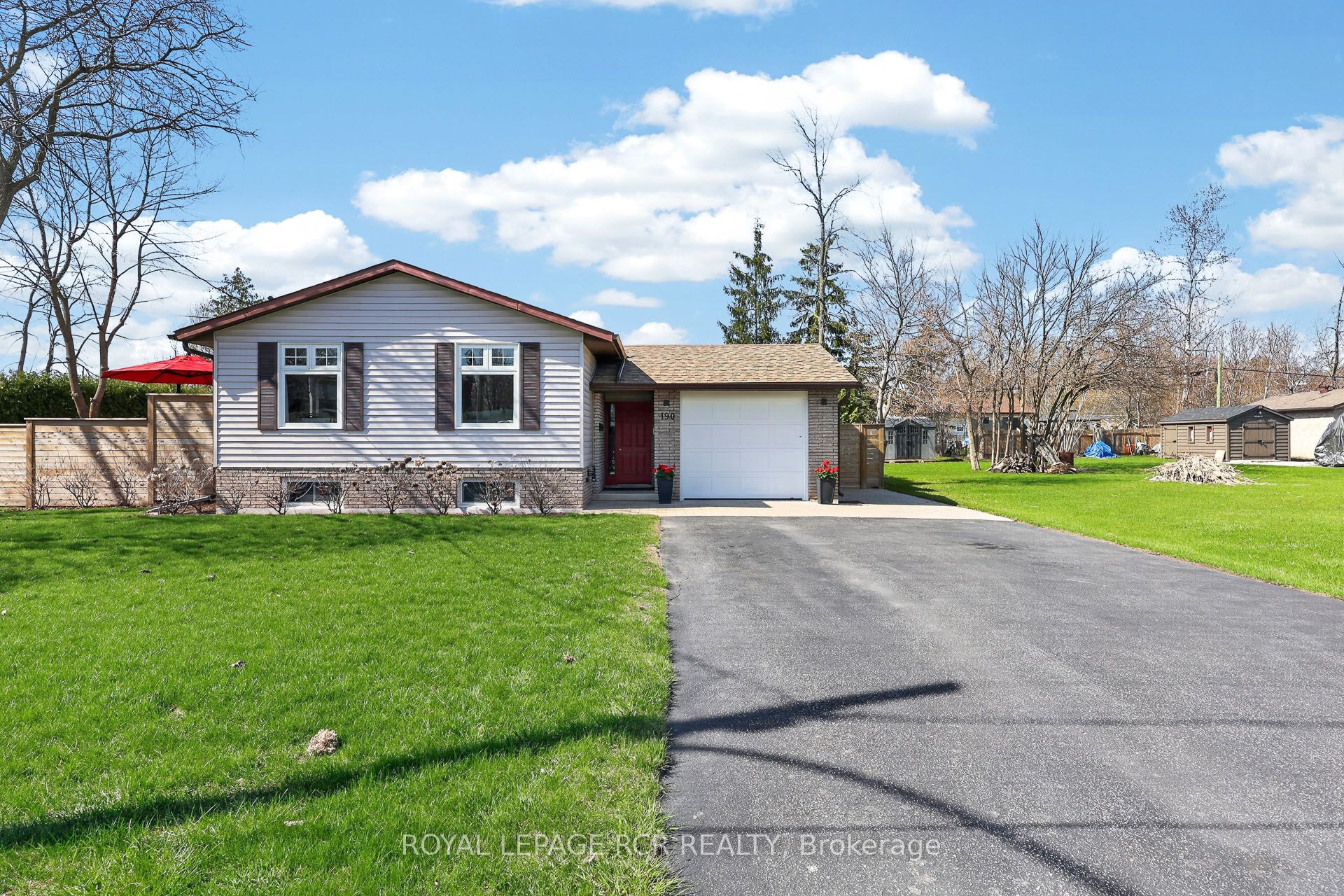 190 Parkview Road, Georgina, ON L4P 2J7 photo 4