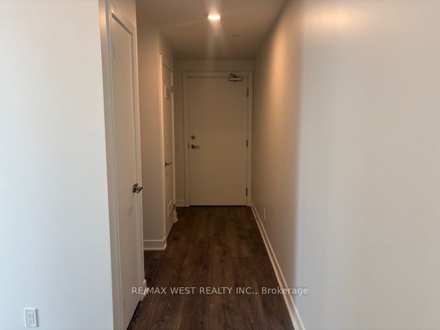 10 Flavelle Trail 804, Vaughan, ON L4L 1V8 photo 4