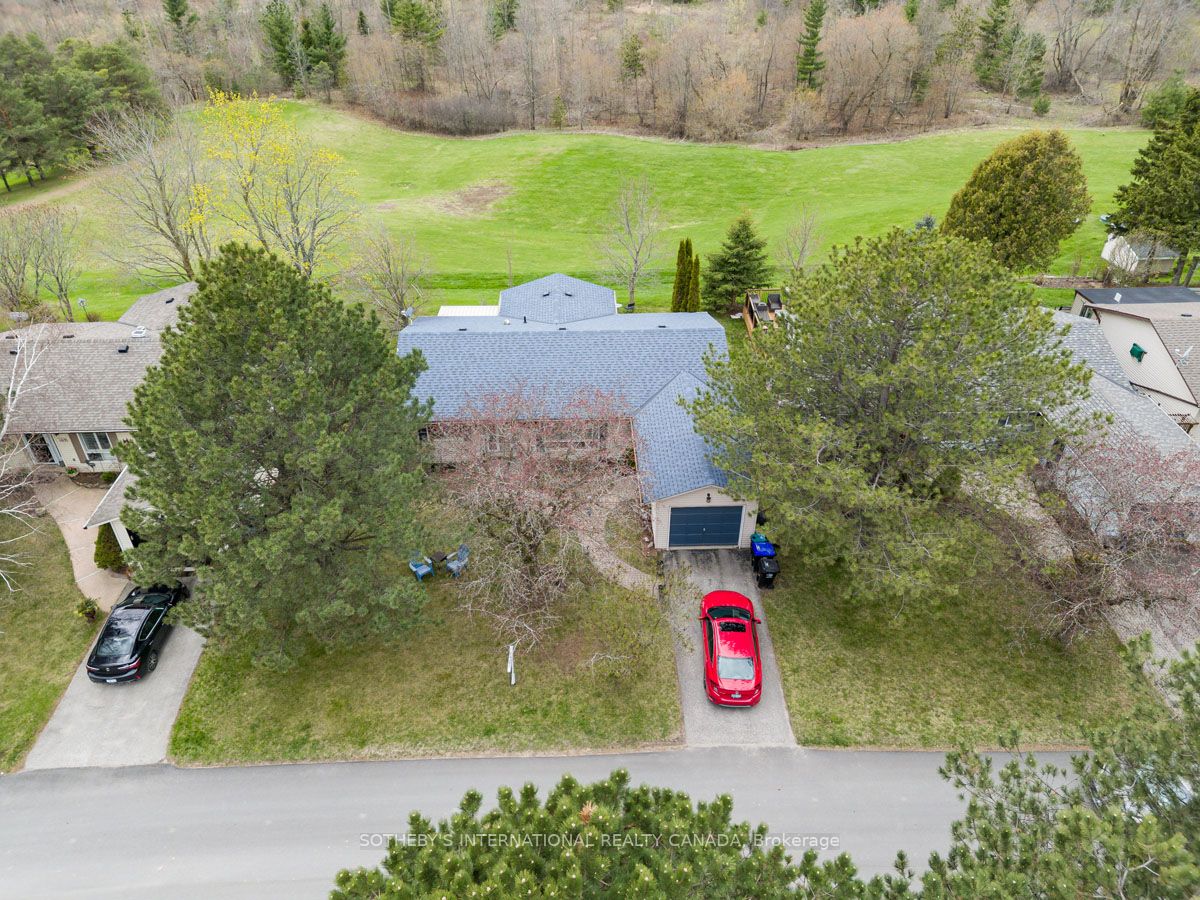101 Tecumseth Pines Drive, New Tecumseth, ON L0G 1W0