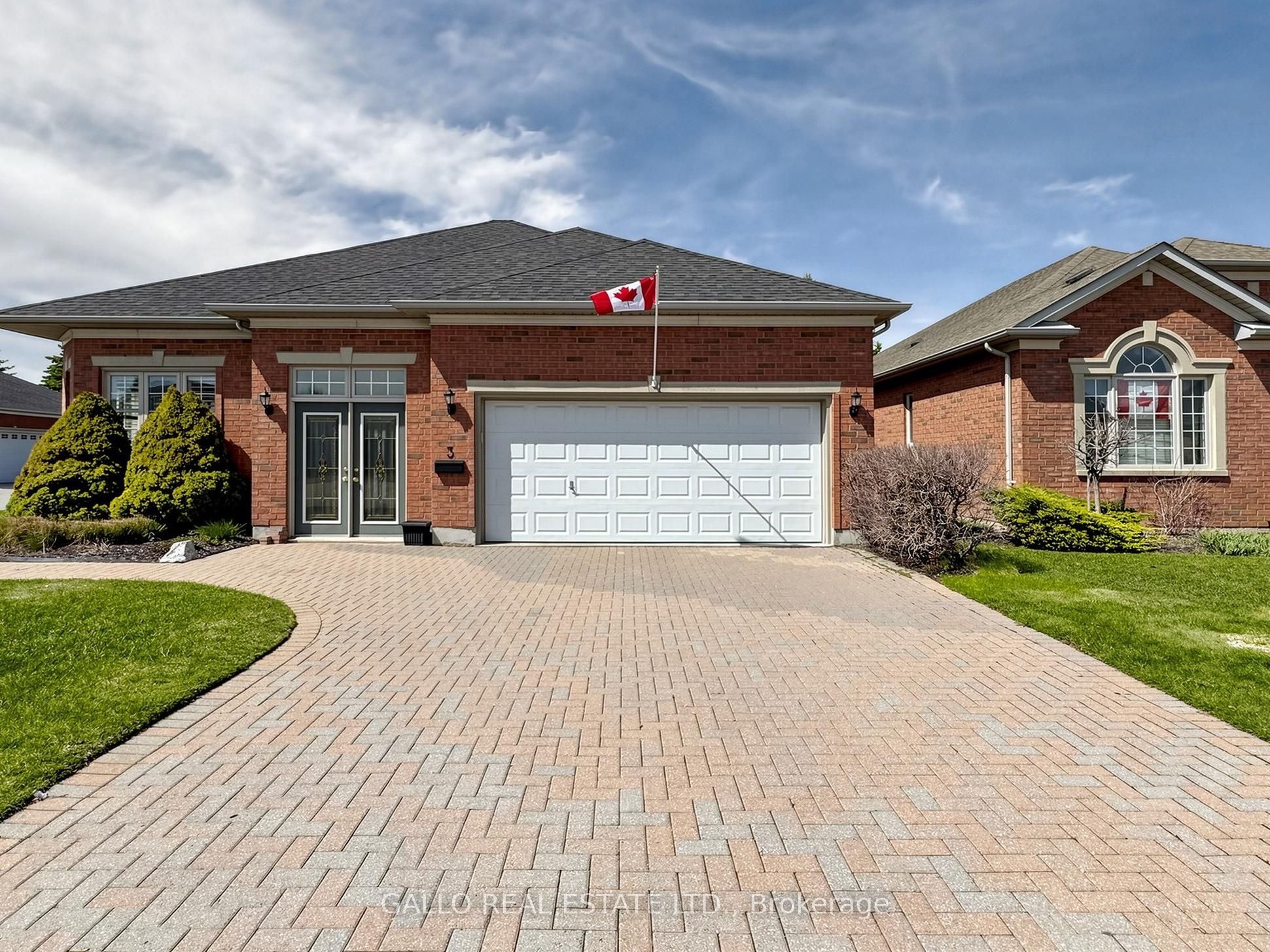 3 Ben's Reign 213, Whitchurch-Stouffville, ON L4A 1M2 photo 4