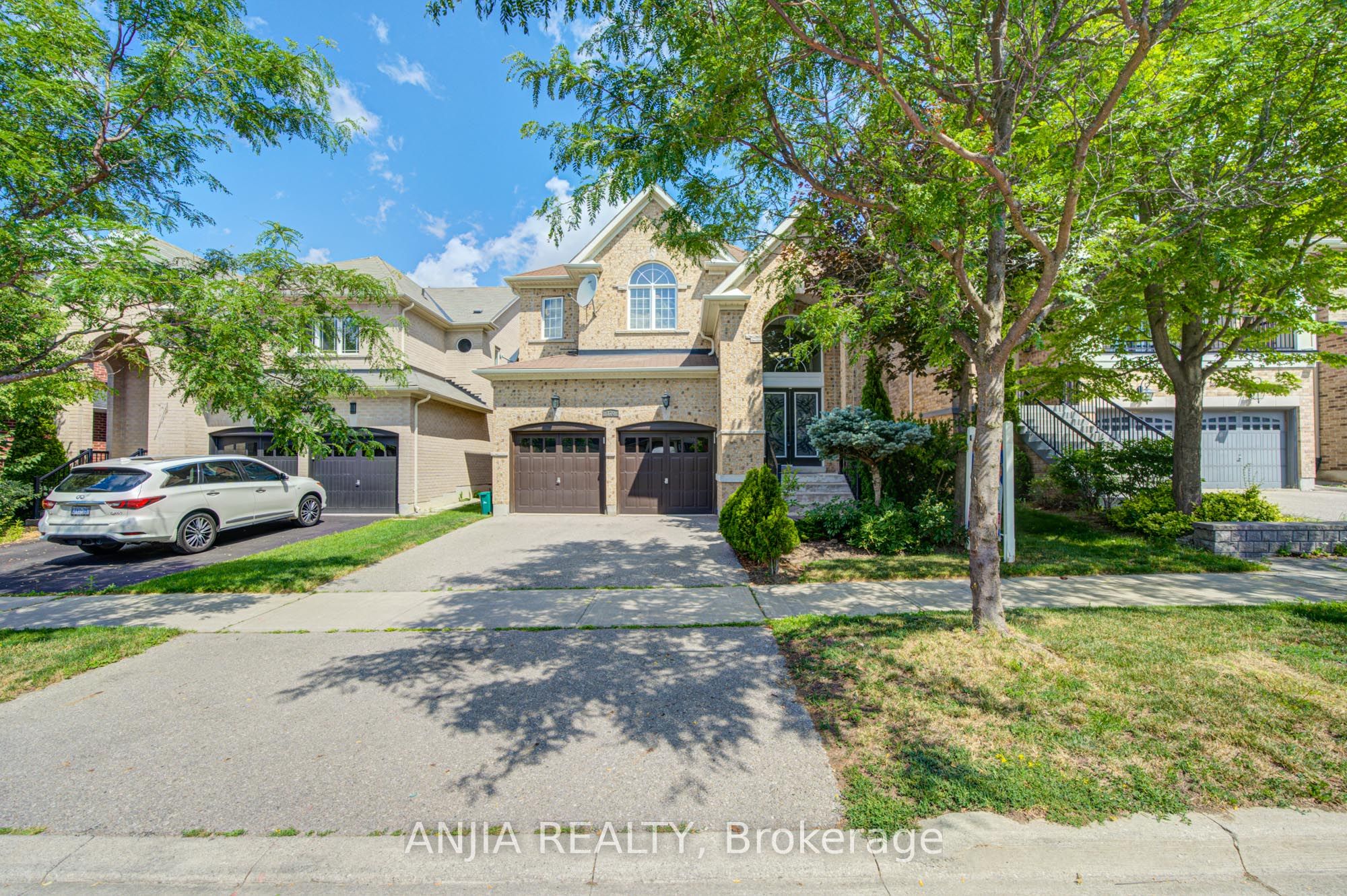170 Ascalon Drive, Vaughan, ON L6A 0M8 photo 2