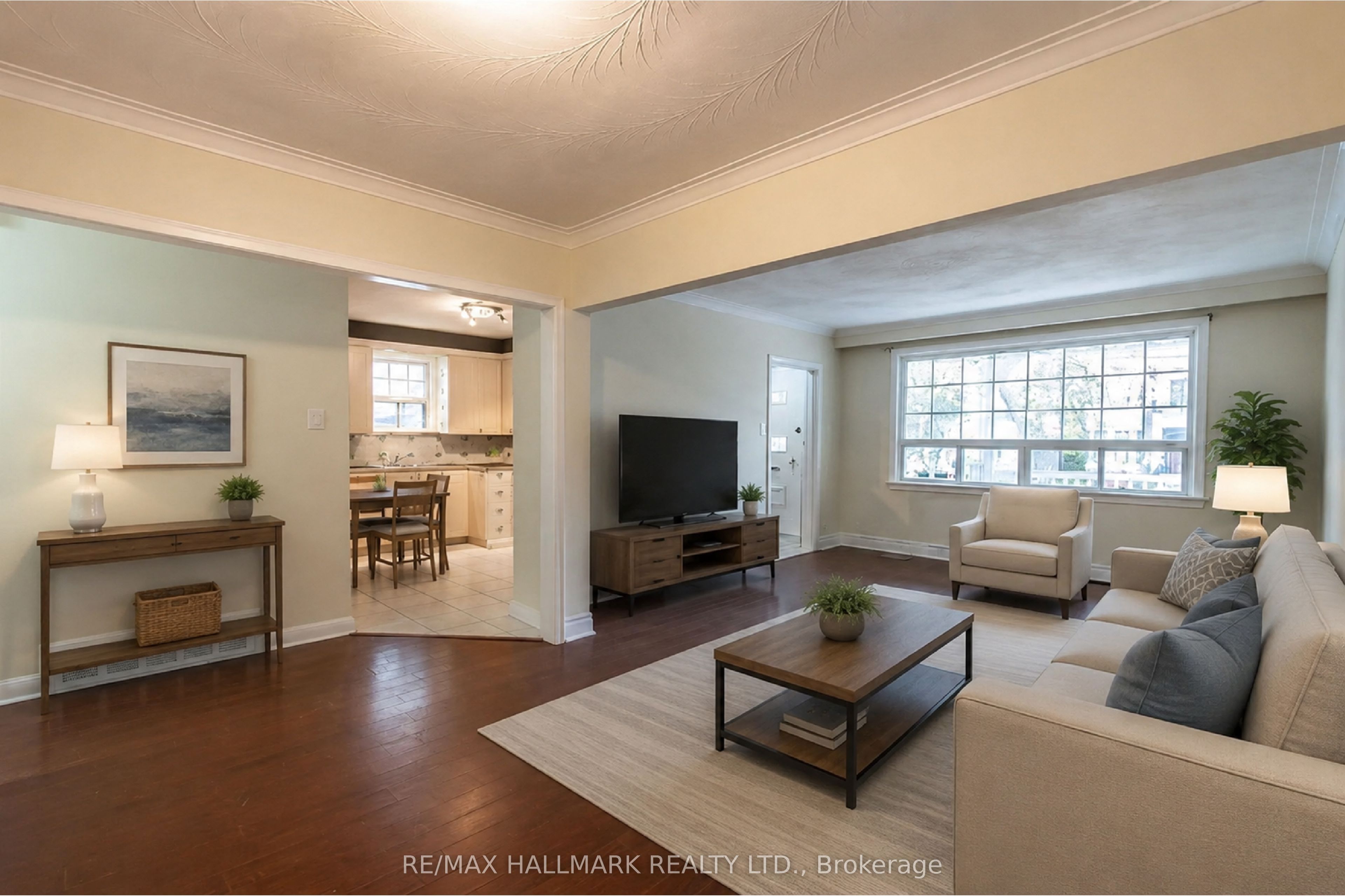 226 Lawrence Avenue, Richmond Hill, ON L4C 1Z6 photo 3