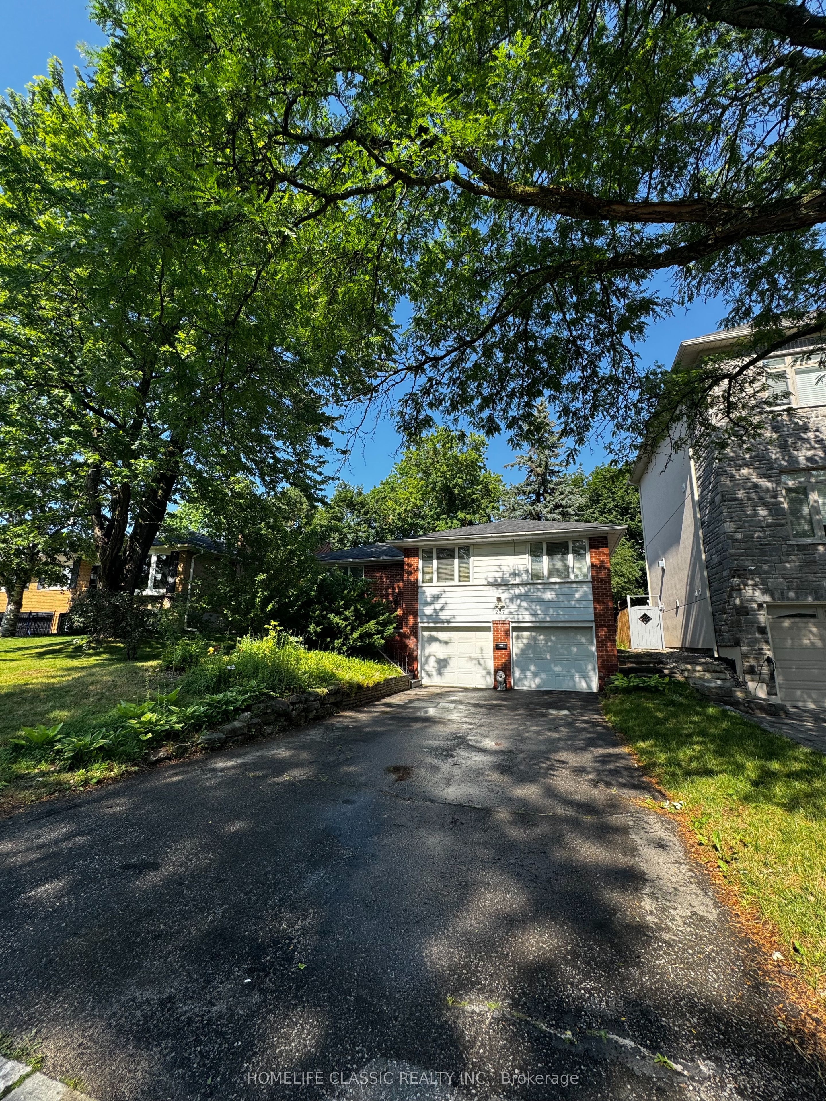267 IREDALE Road, Richmond Hill, ON L4C 4R5 photo 2