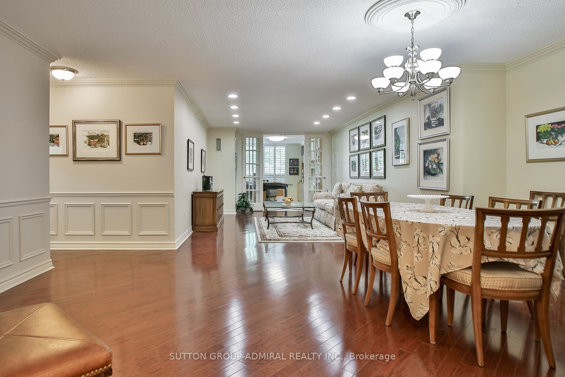 333 Clark Avenue W 106, Vaughan, ON L4J 7K4 photo 4