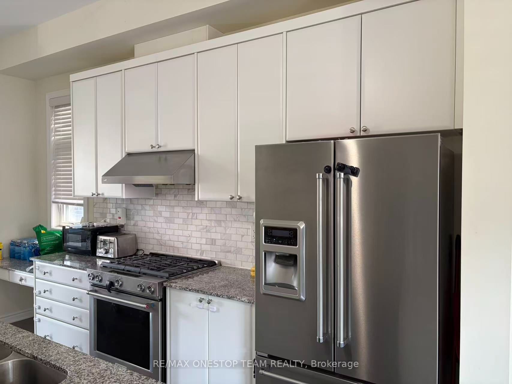 203 Lebovic Campus Drive, Vaughan, ON L6A 5A1 photo 2