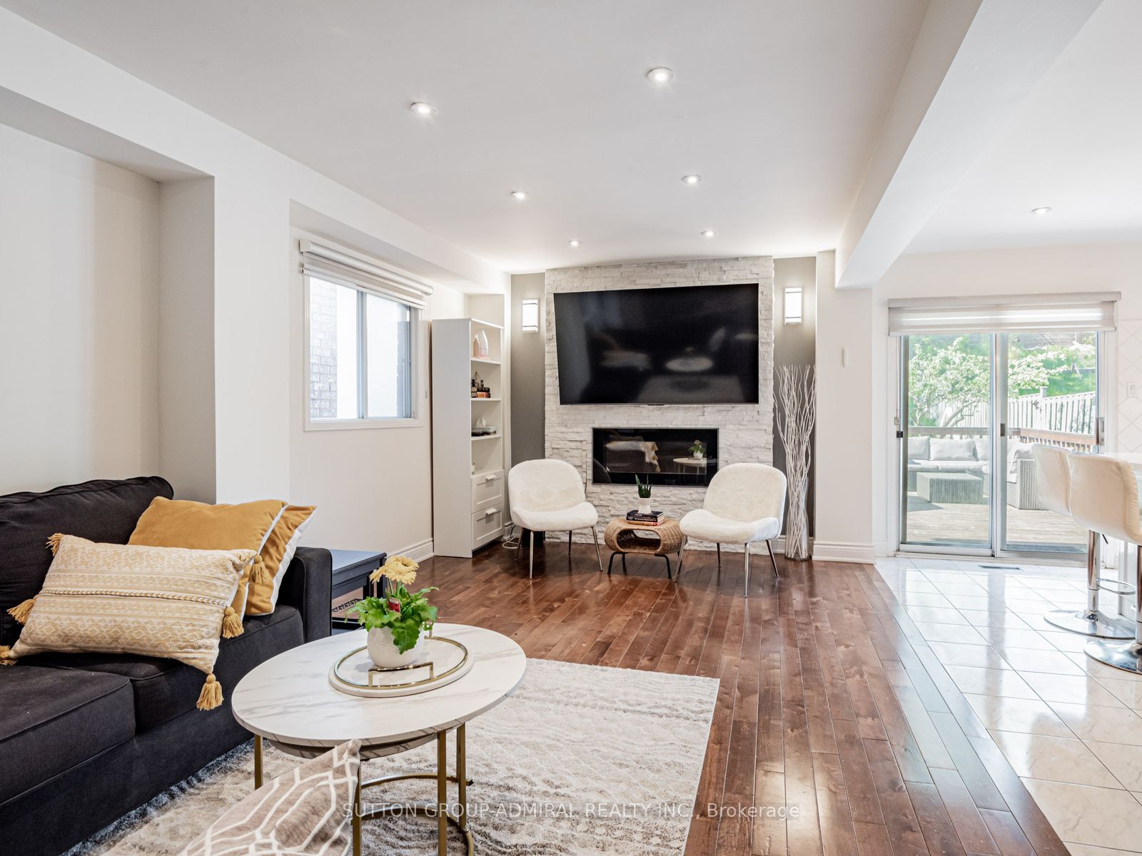448 Conley Street, Vaughan, ON L4J 6T5 photo 5