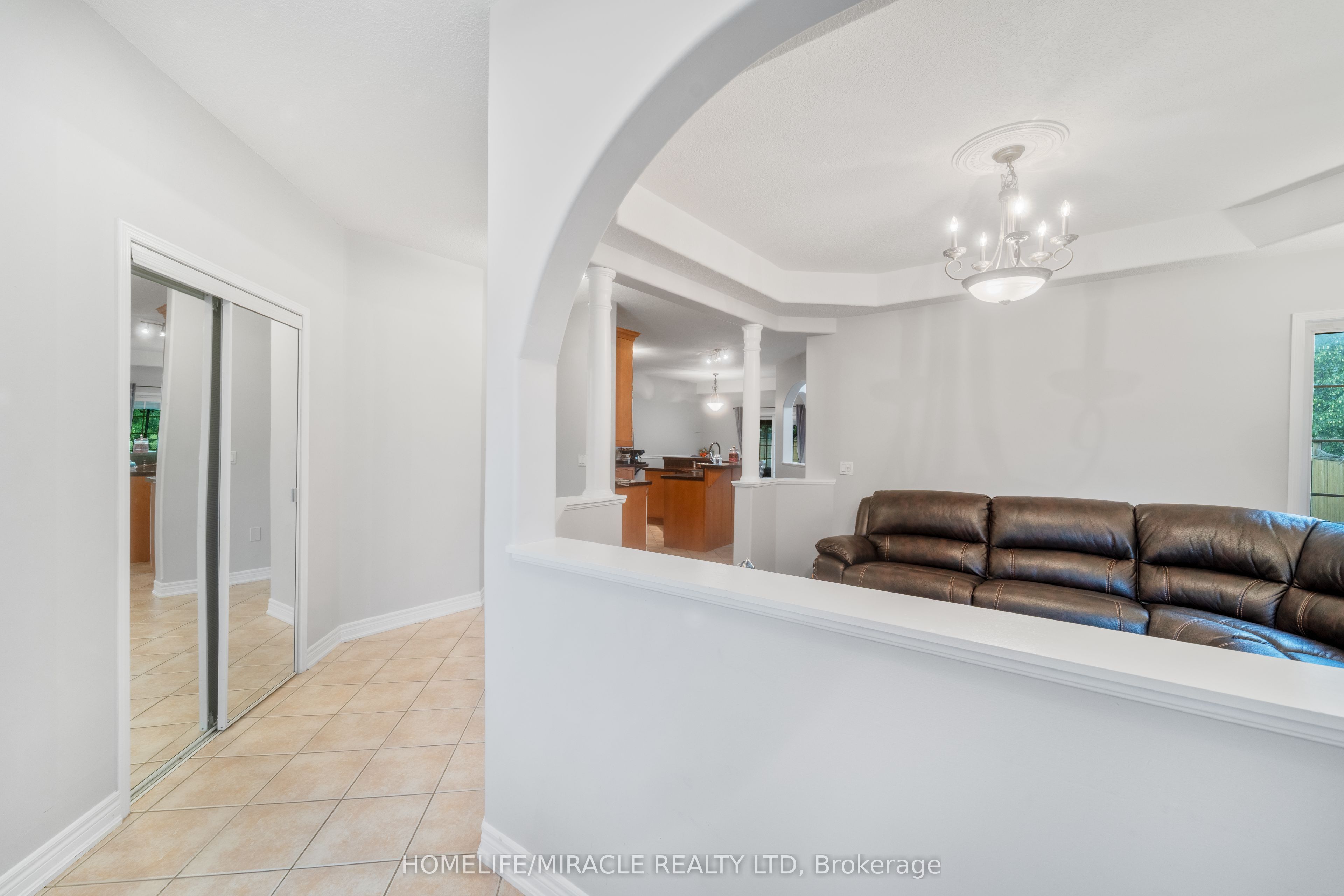 1115 Muriel Street, Innisfil, ON L9S 4W5 photo 5