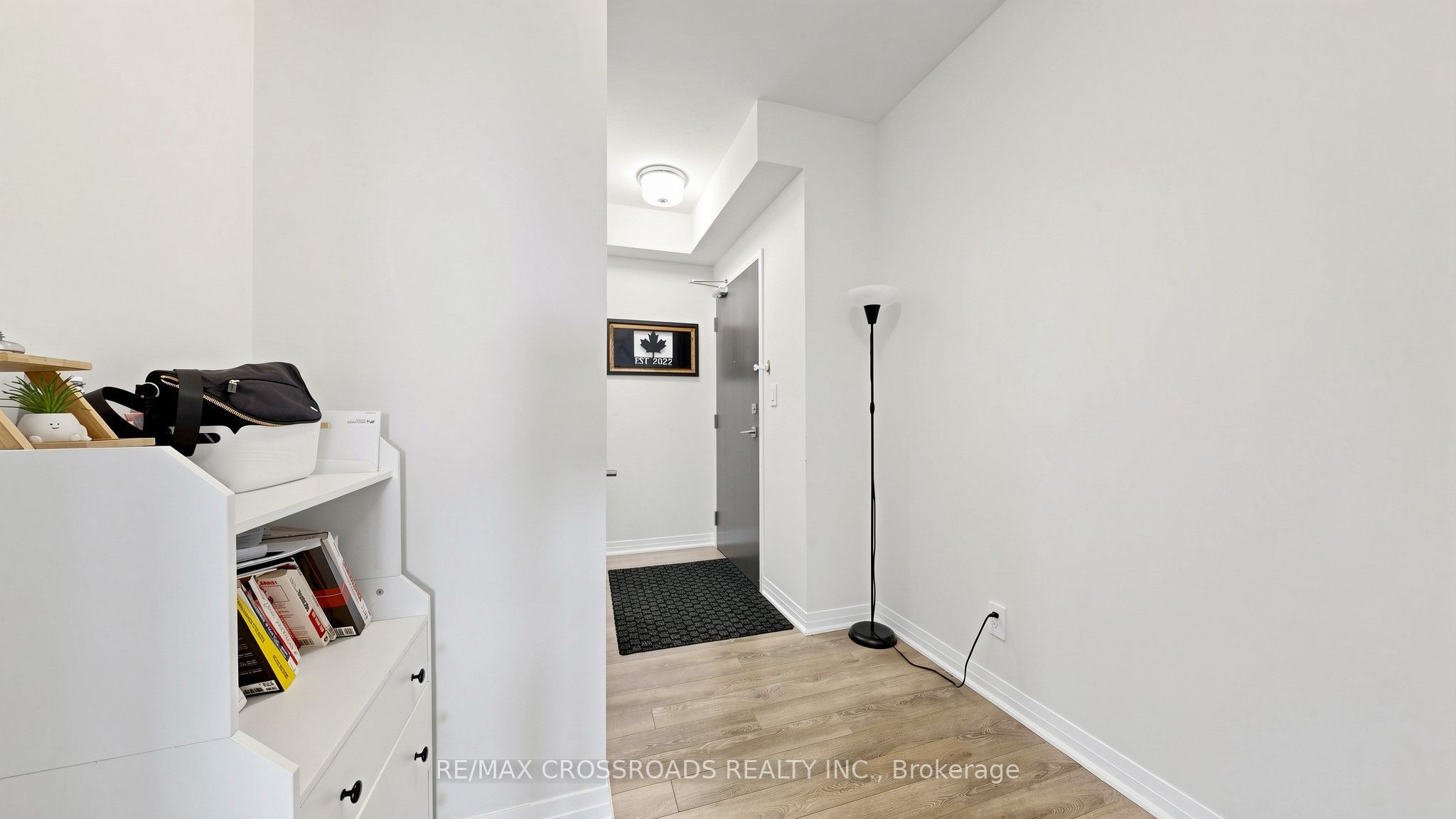 2 Adam Sellers Street 410, Markham, ON L6B 1N2 photo 5