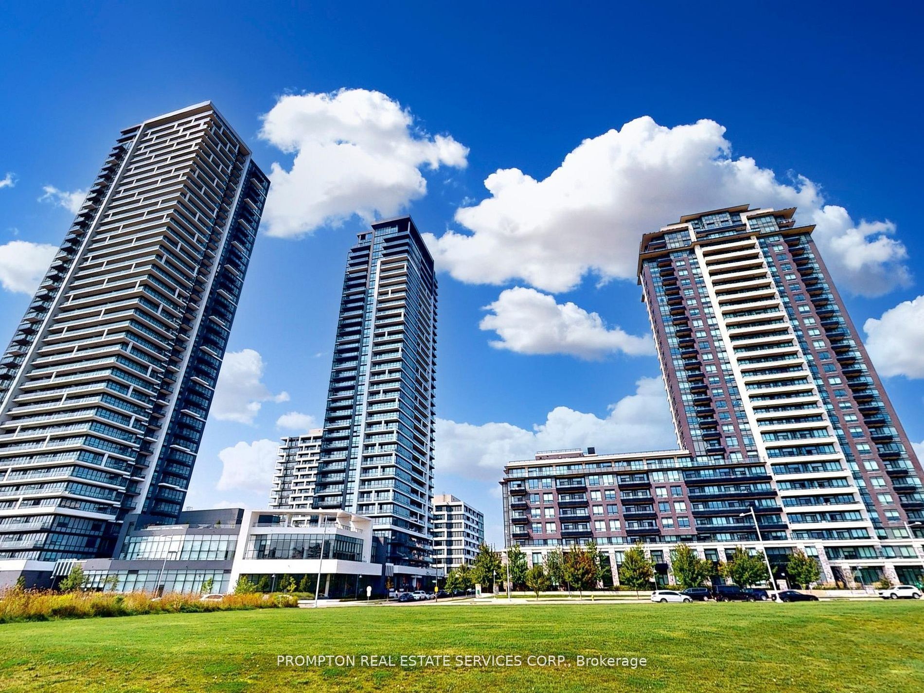 15 Water Walk Drive 528, Markham, ON L6G 0G2