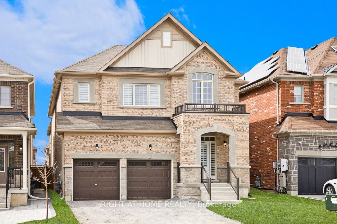 46 Frederick Taylor Way, East Gwillimbury, ON L0G 1M0 photo 2