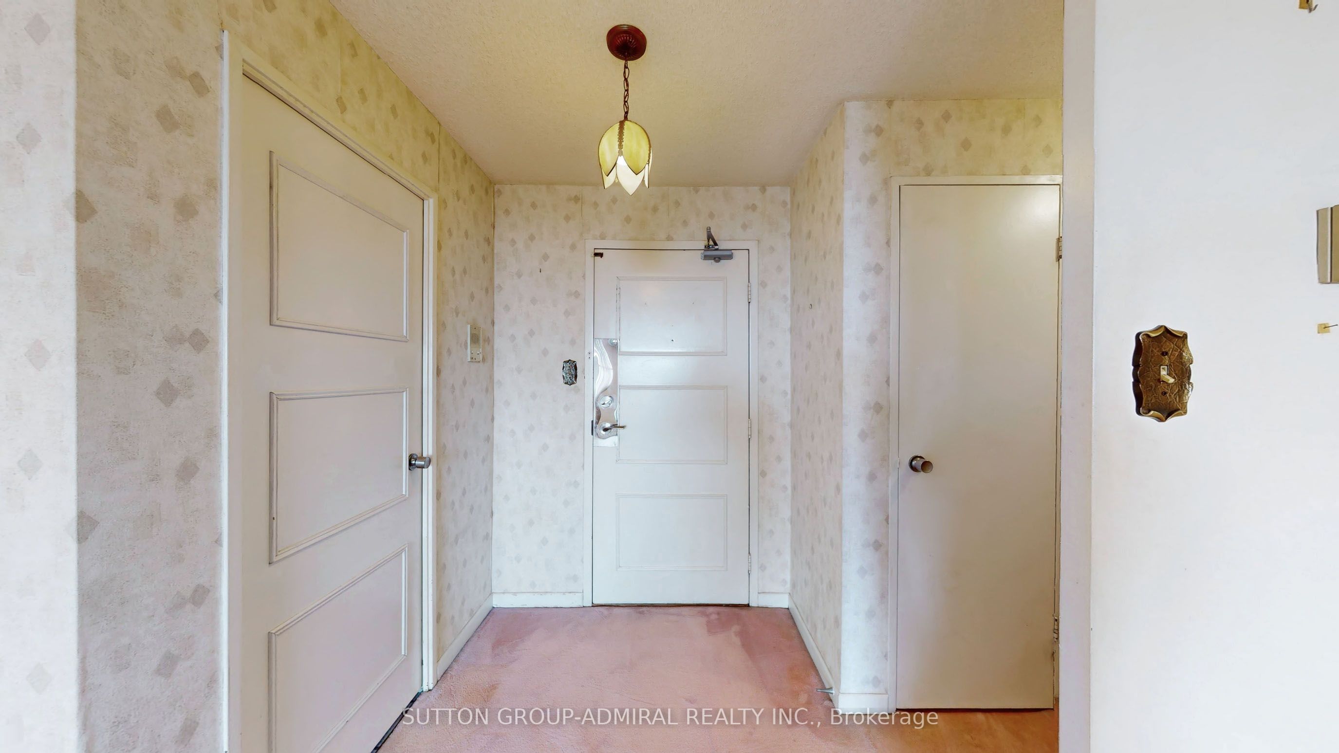 80 Inverlochy Boulevard 1011, Markham, ON L3T 4P3 photo 4