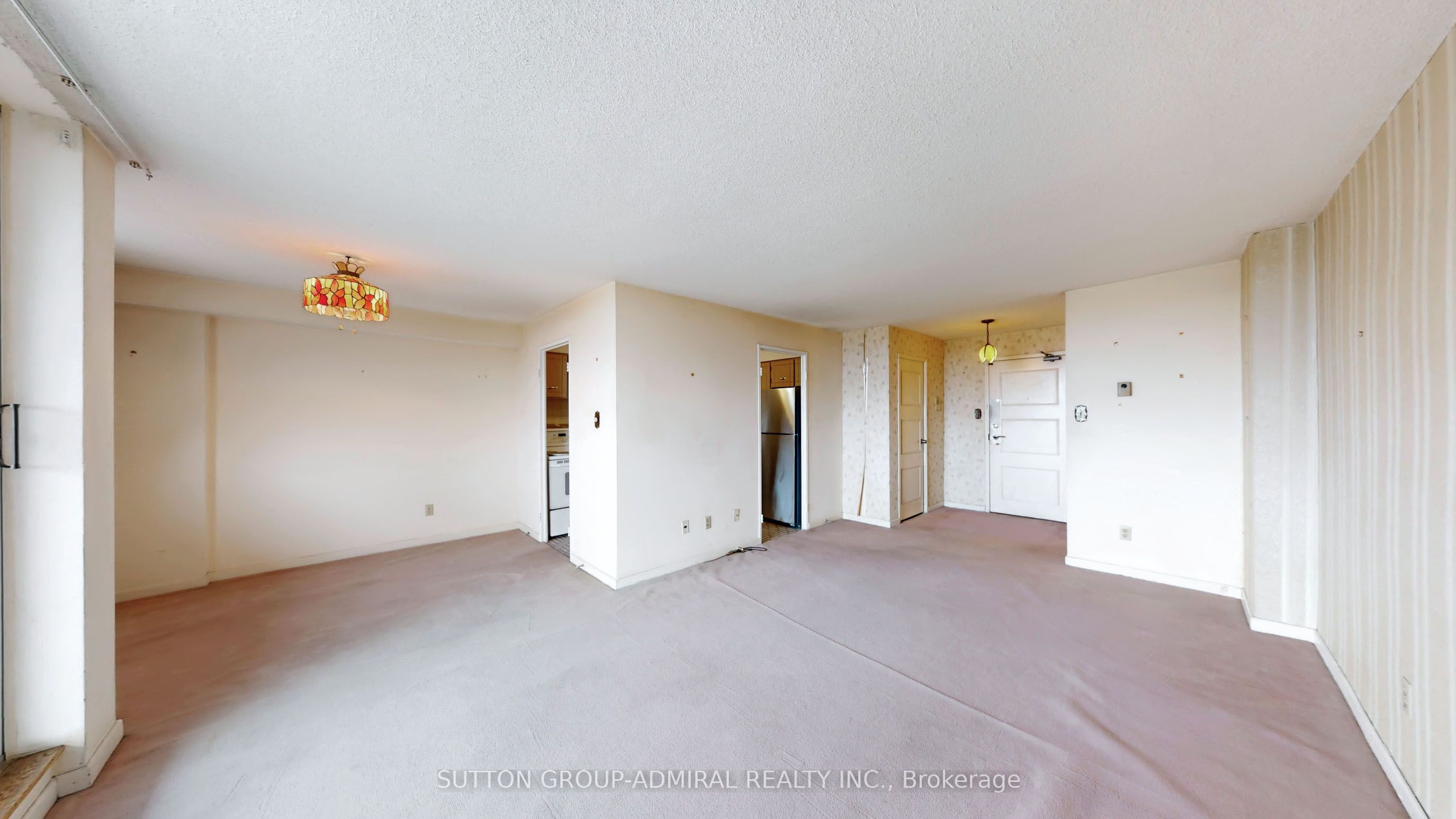 80 Inverlochy Boulevard 1011, Markham, ON L3T 4P3 photo 5