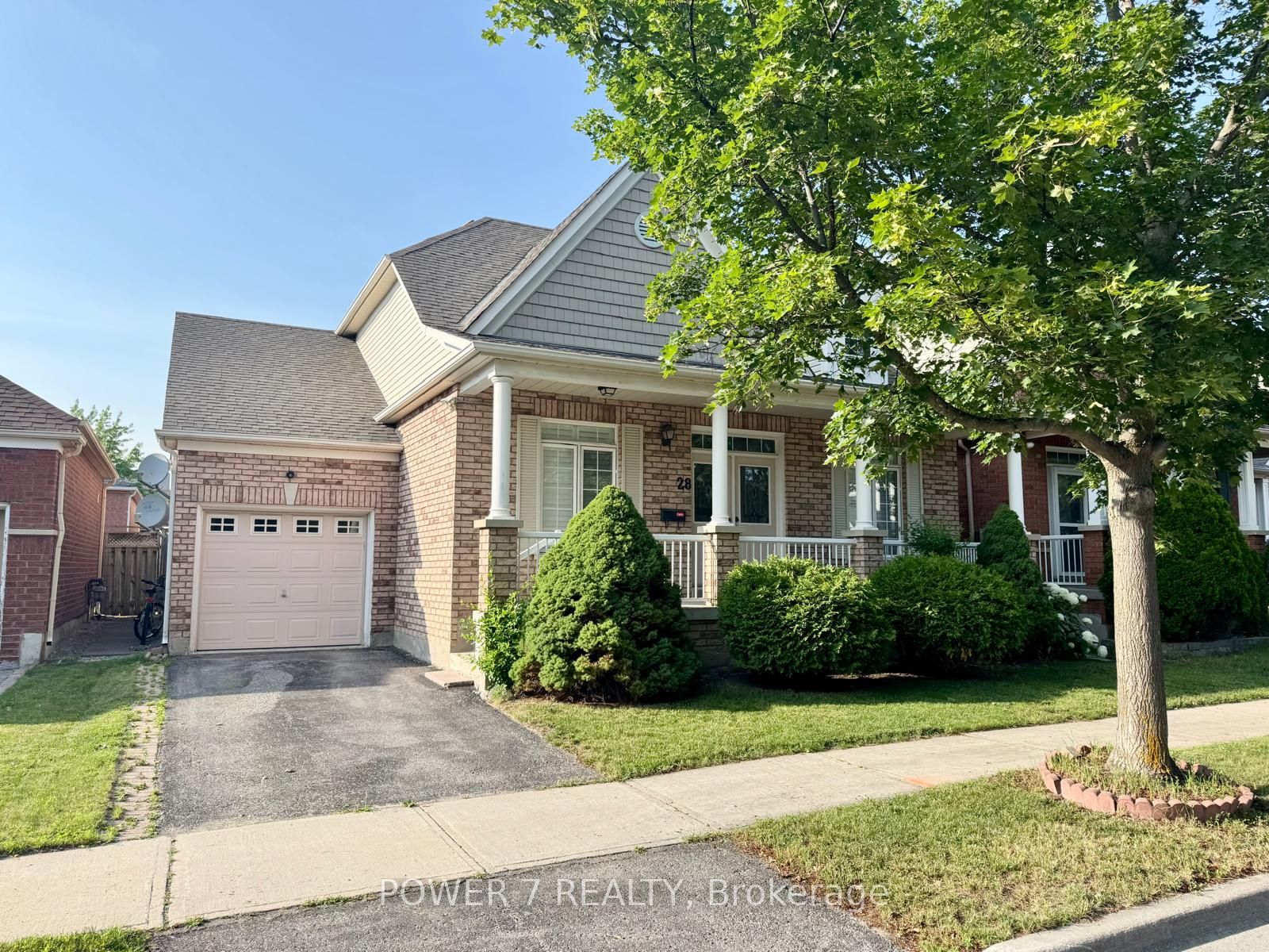 28 Cliveden Place, Markham, ON L6C 2S4 photo 2