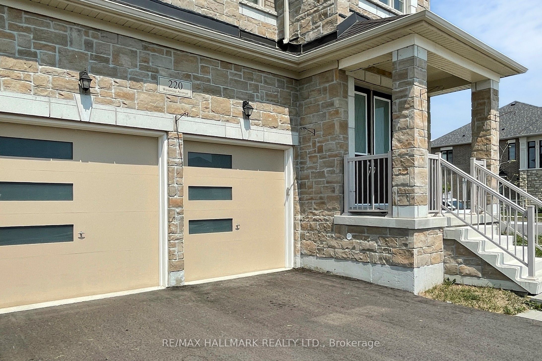 220 Wesmina Avenue, Whitchurch-Stouffville, ON L4A 5A2 photo 5