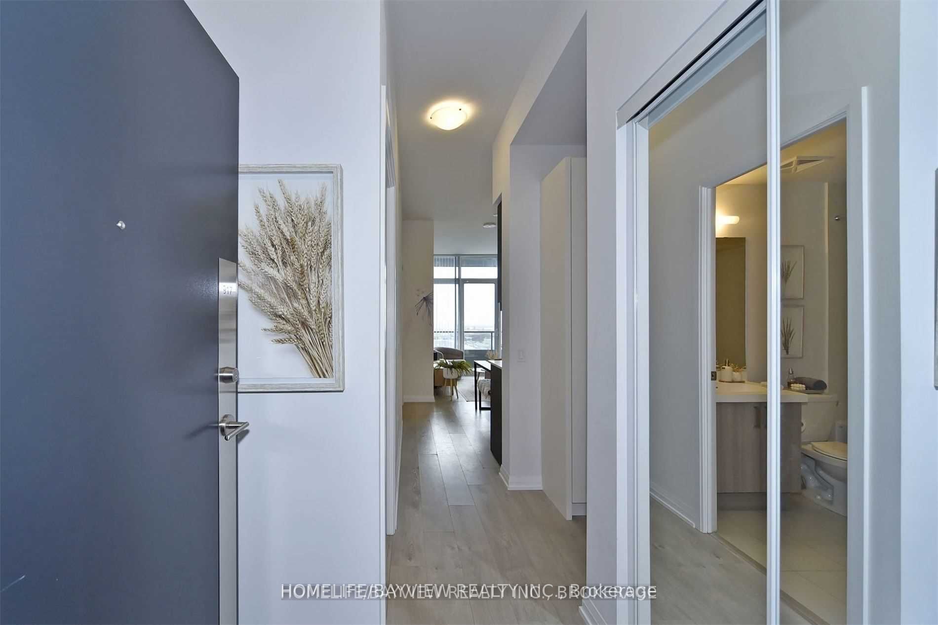 7895 Jane Street 917, Vaughan, ON L4K 2M7 photo 4