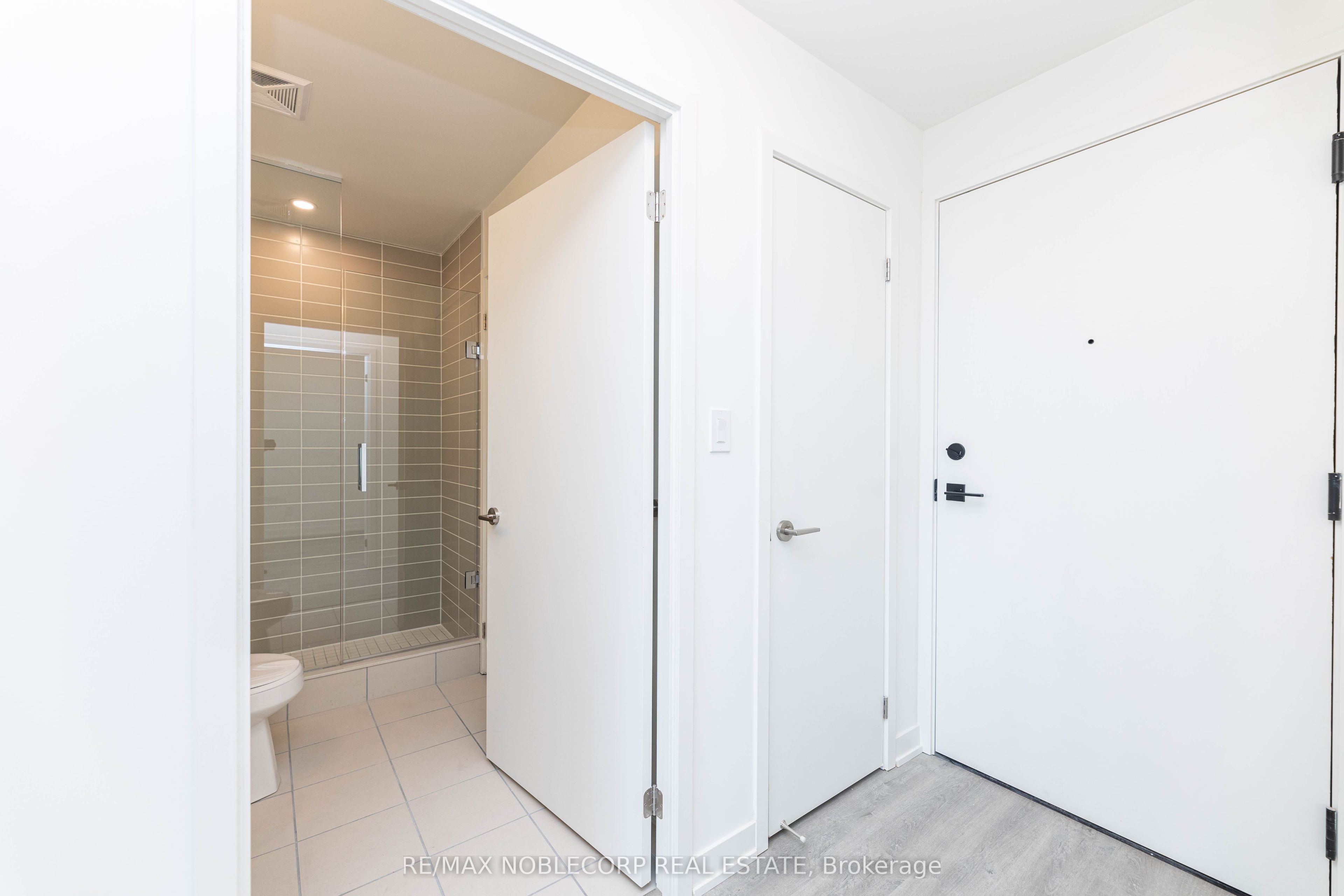292 Verdale Crossing 805B, Markham, ON L6G 0G6 photo 2