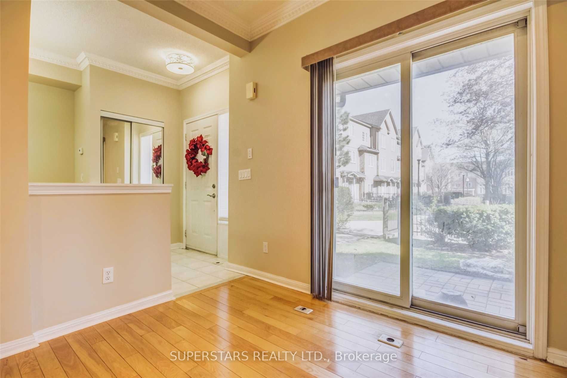 5 St Moritz Way 3A, Markham, ON L3R 4E8 photo 2