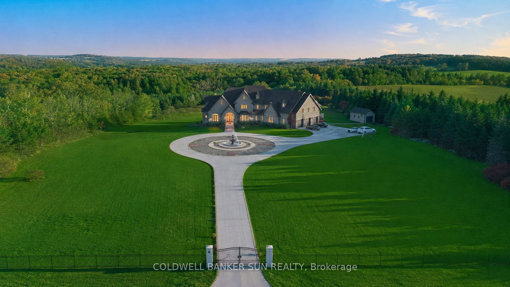 761 Foster Drive, Uxbridge, ON L9P 1R2