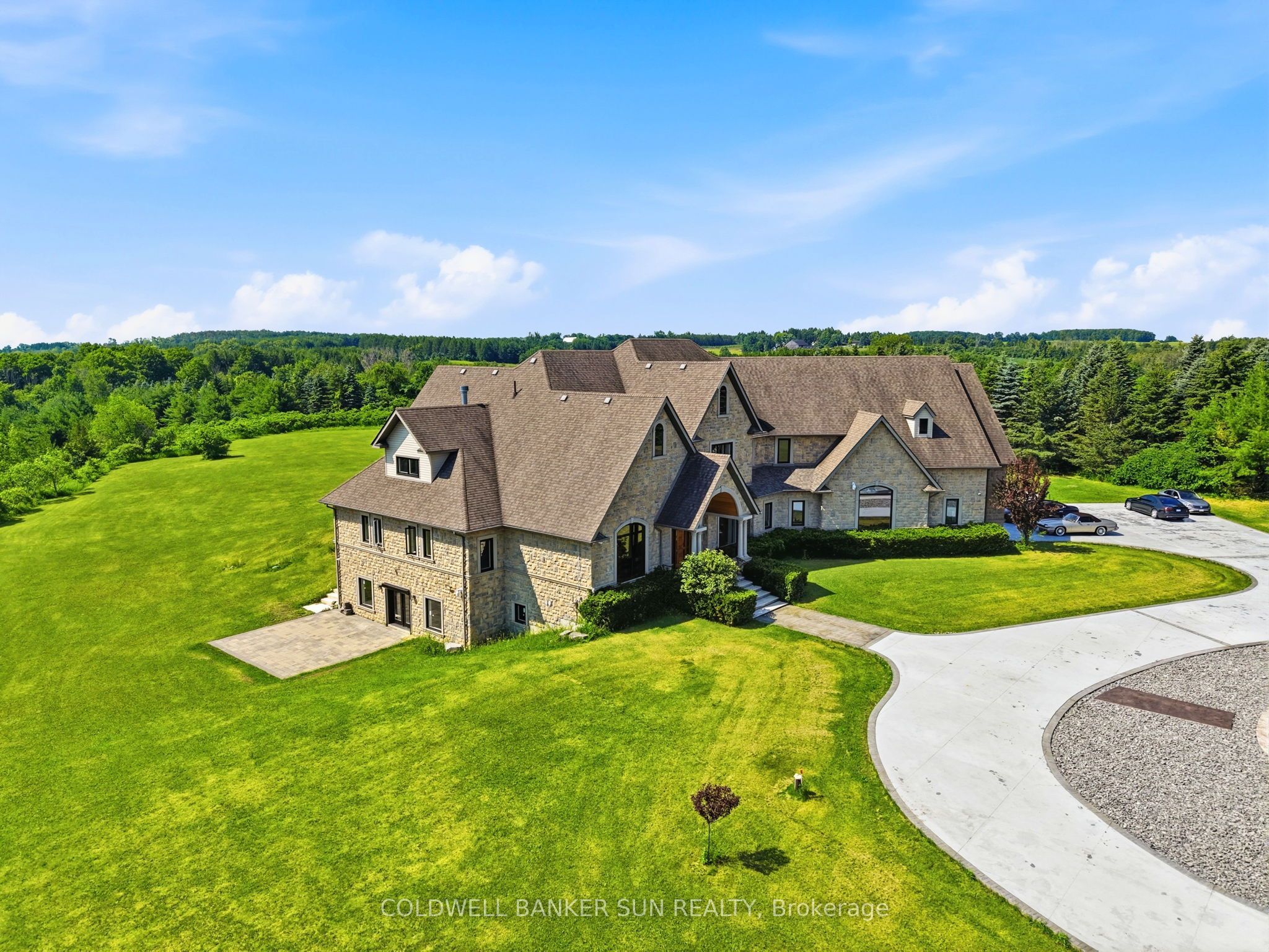 761 Foster Drive, Uxbridge, ON L9P 1R2 photo 4