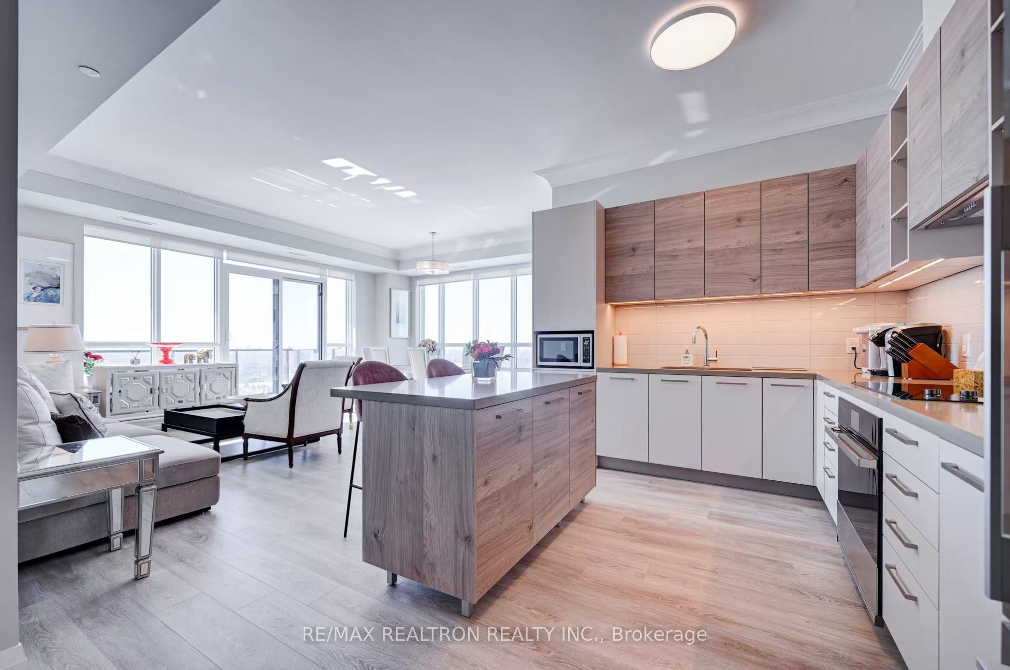 12 Gandhi Lane 3607, Markham, ON L3T 0G8 photo 5