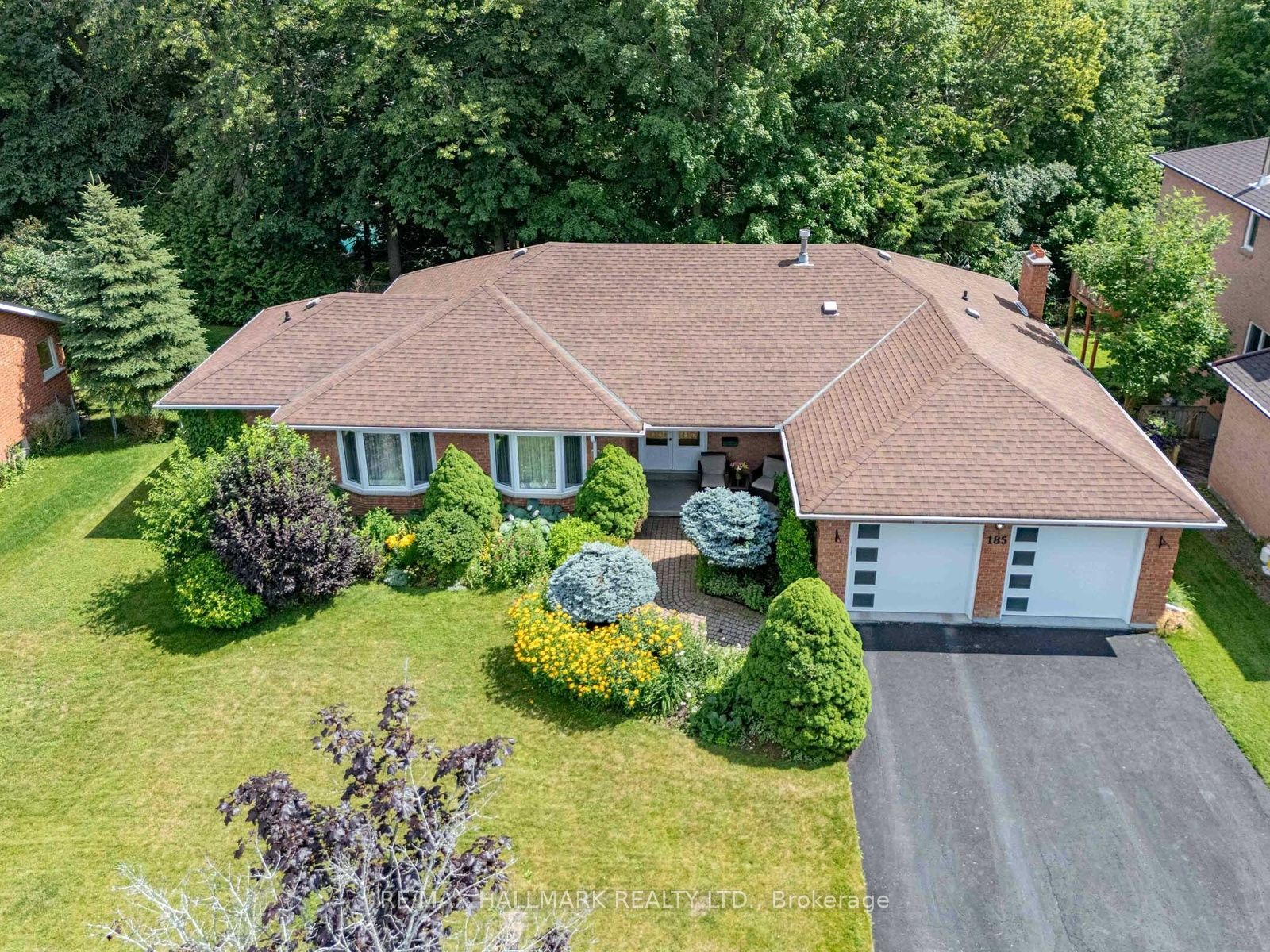 185 Aurora Heights Drive, Aurora, ON L4G 2X1