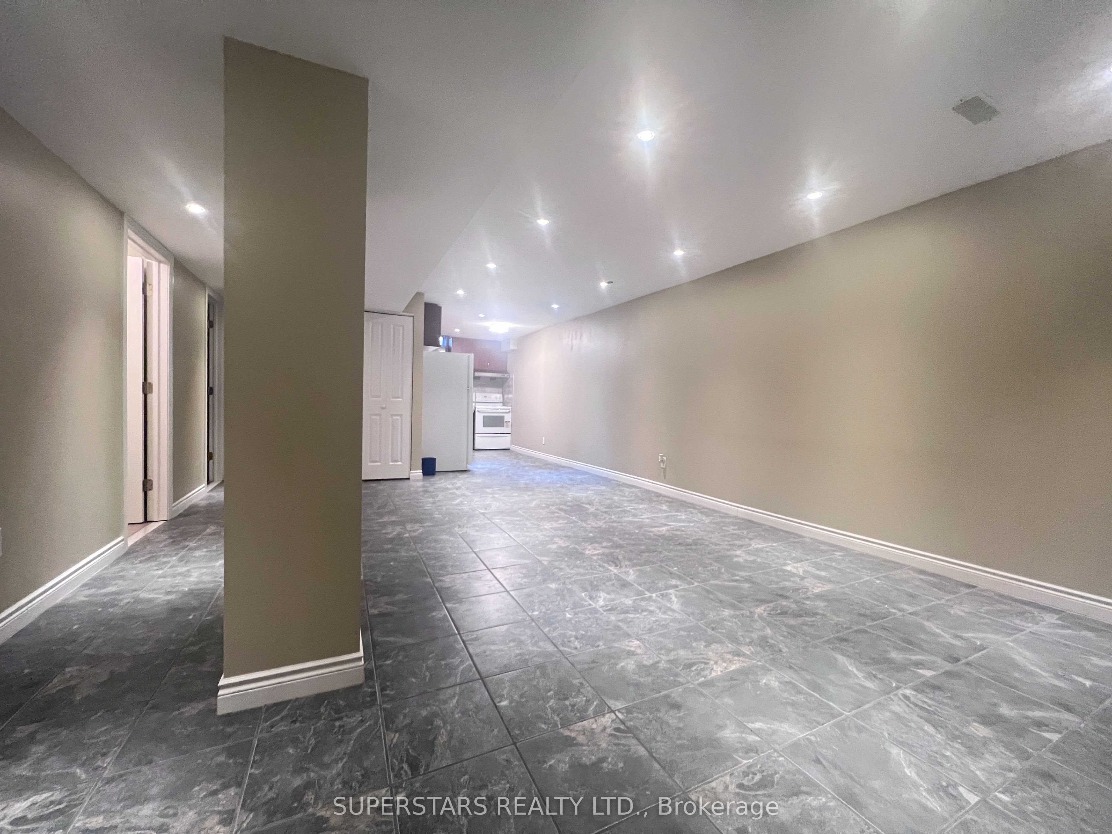 75 Marydale Avenue, Markham, ON L3S 3B4 photo 3