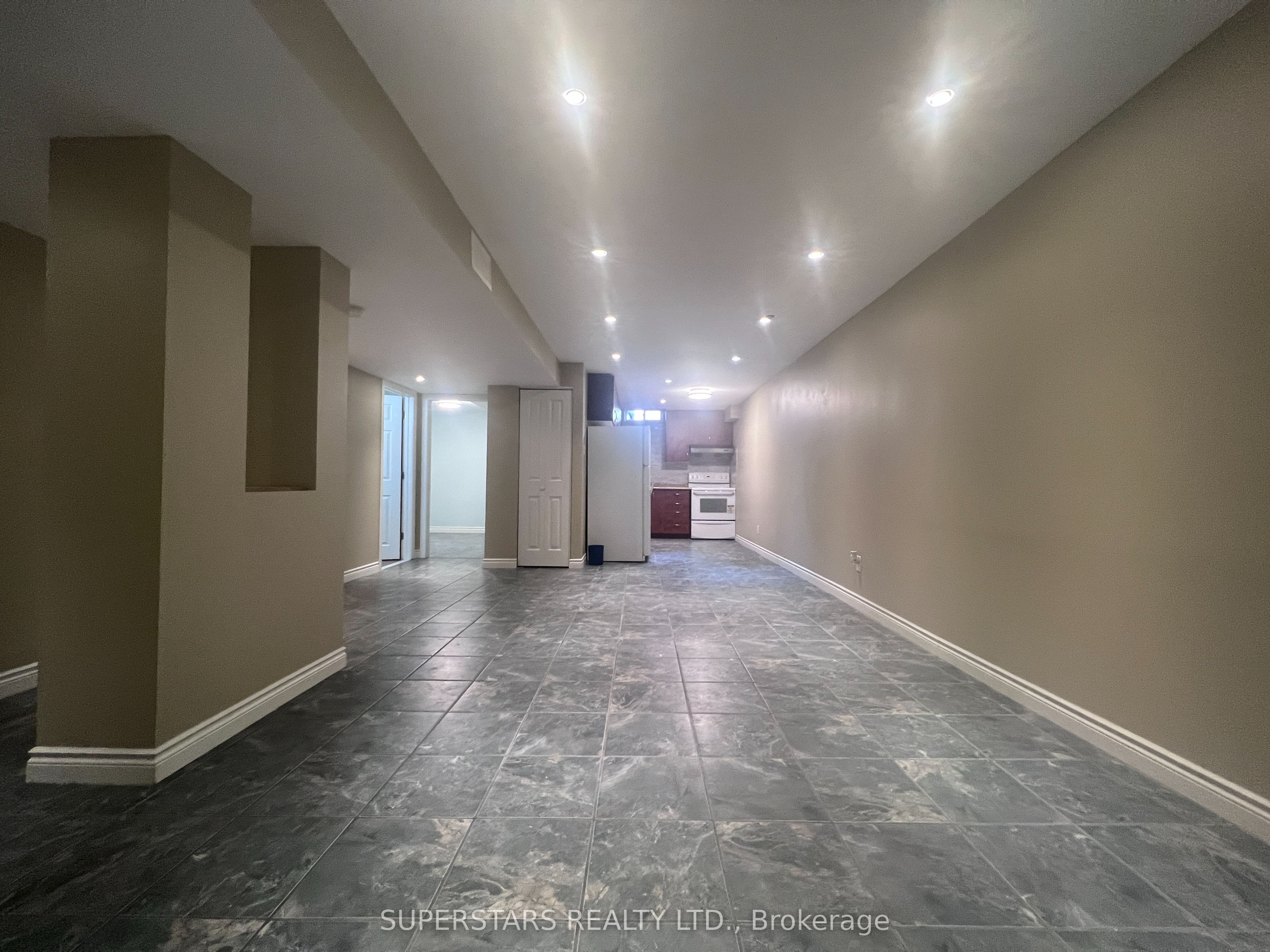 75 Marydale Avenue, Markham, ON L3S 3B4 photo 4