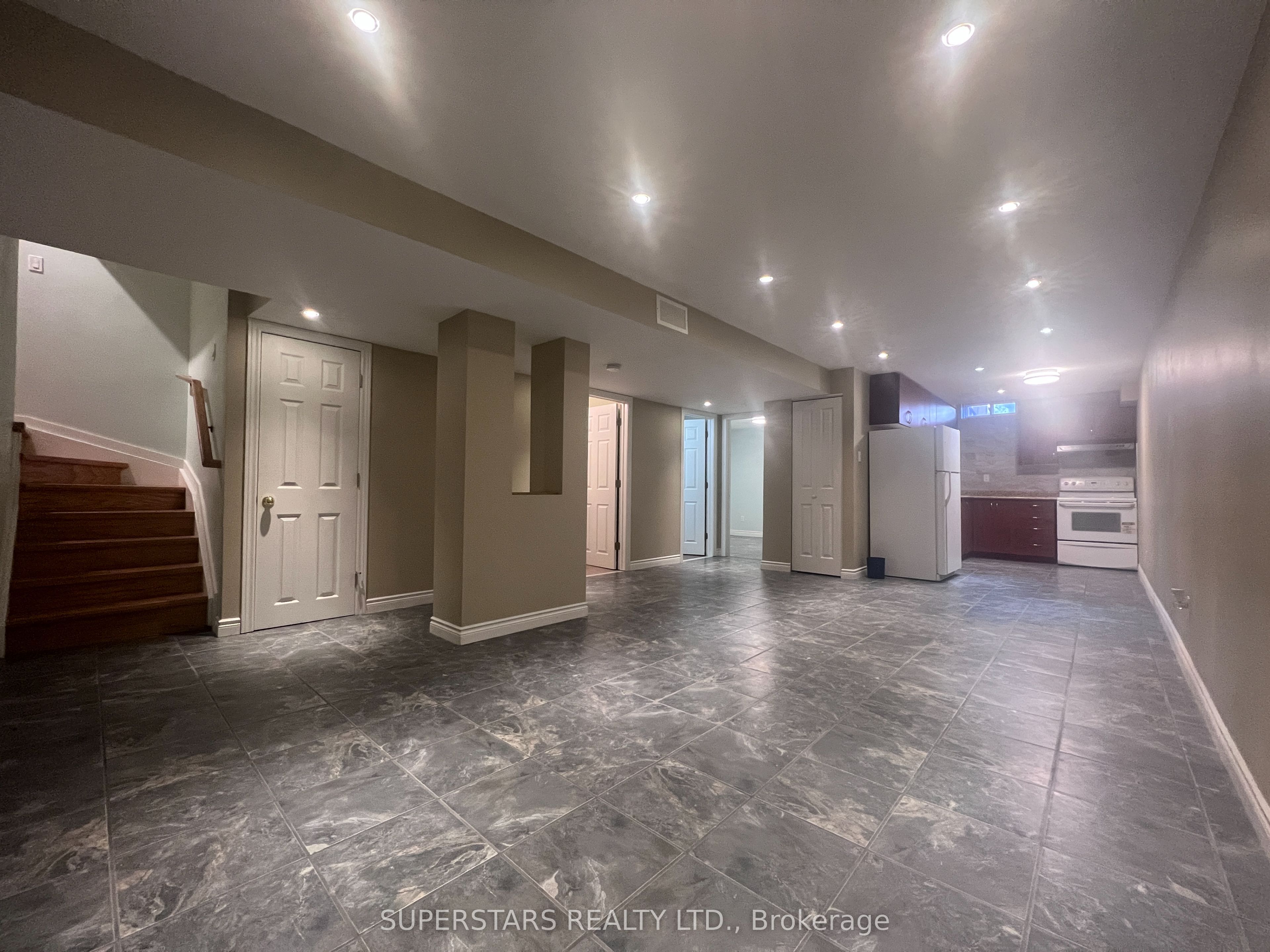 75 Marydale Avenue, Markham, ON L3S 3B4 photo 5