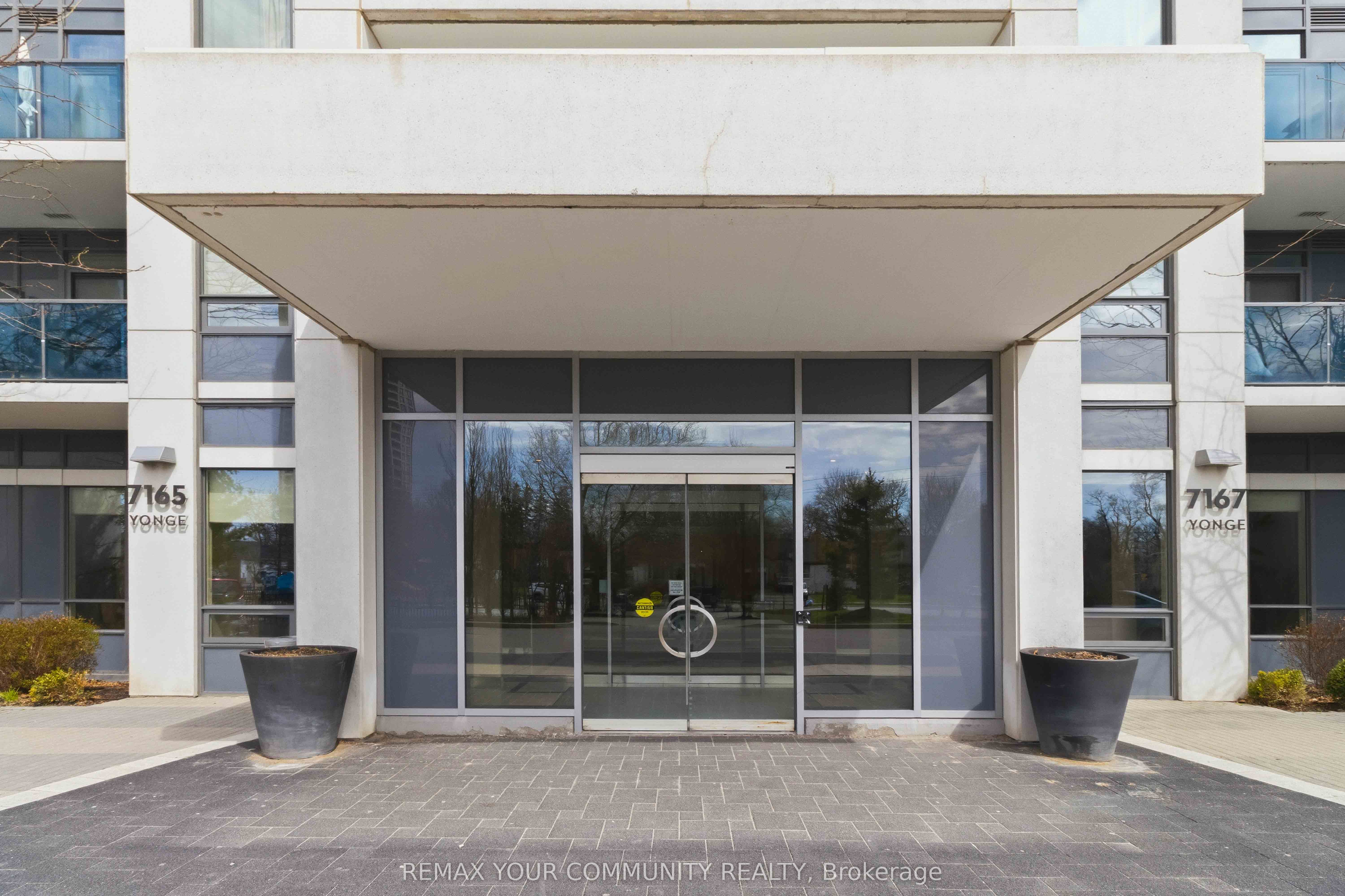 7167 Yonge Street 418, Markham, ON L3T 0E1 photo 2