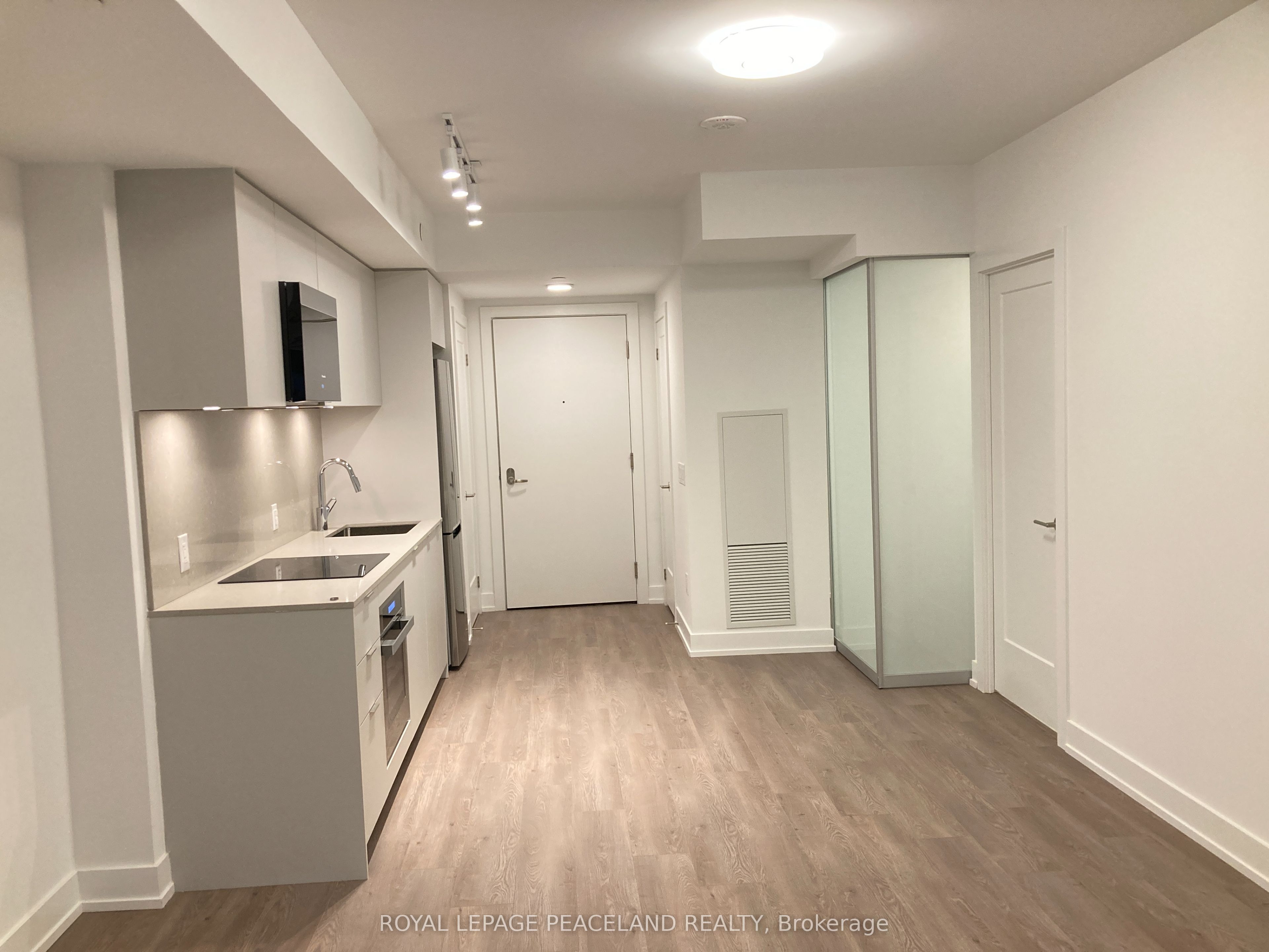9 Clegg Road #606, Markham, ON L6G 0H3 photo 5