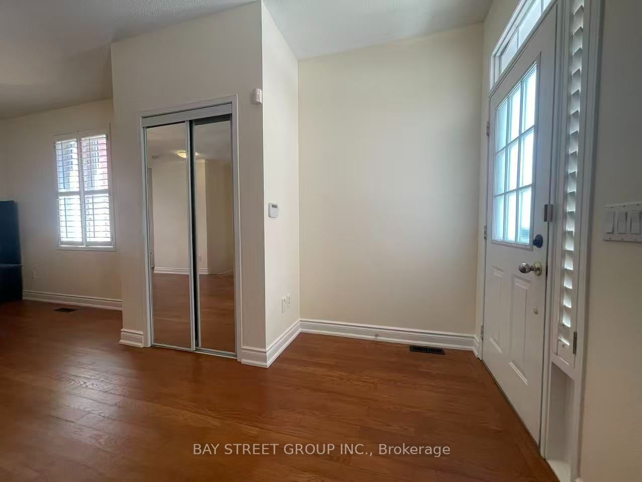 11 Belgrave Square, Markham, ON L6C 2T1 photo 4