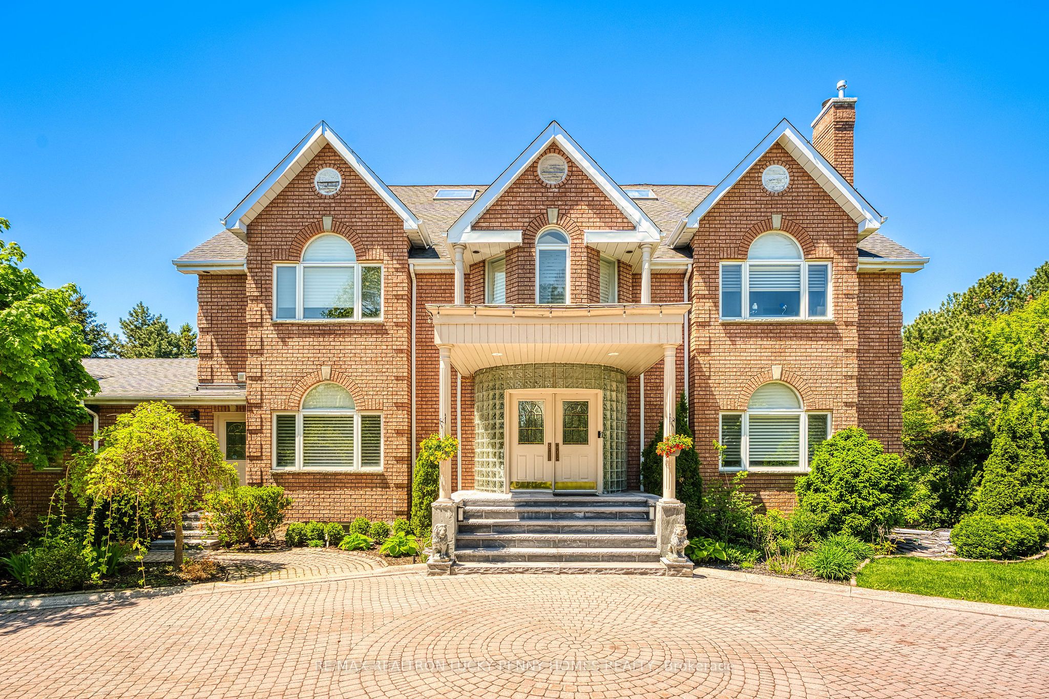 2 Jennings Gate, Markham, ON L6C 1A9 photo 4