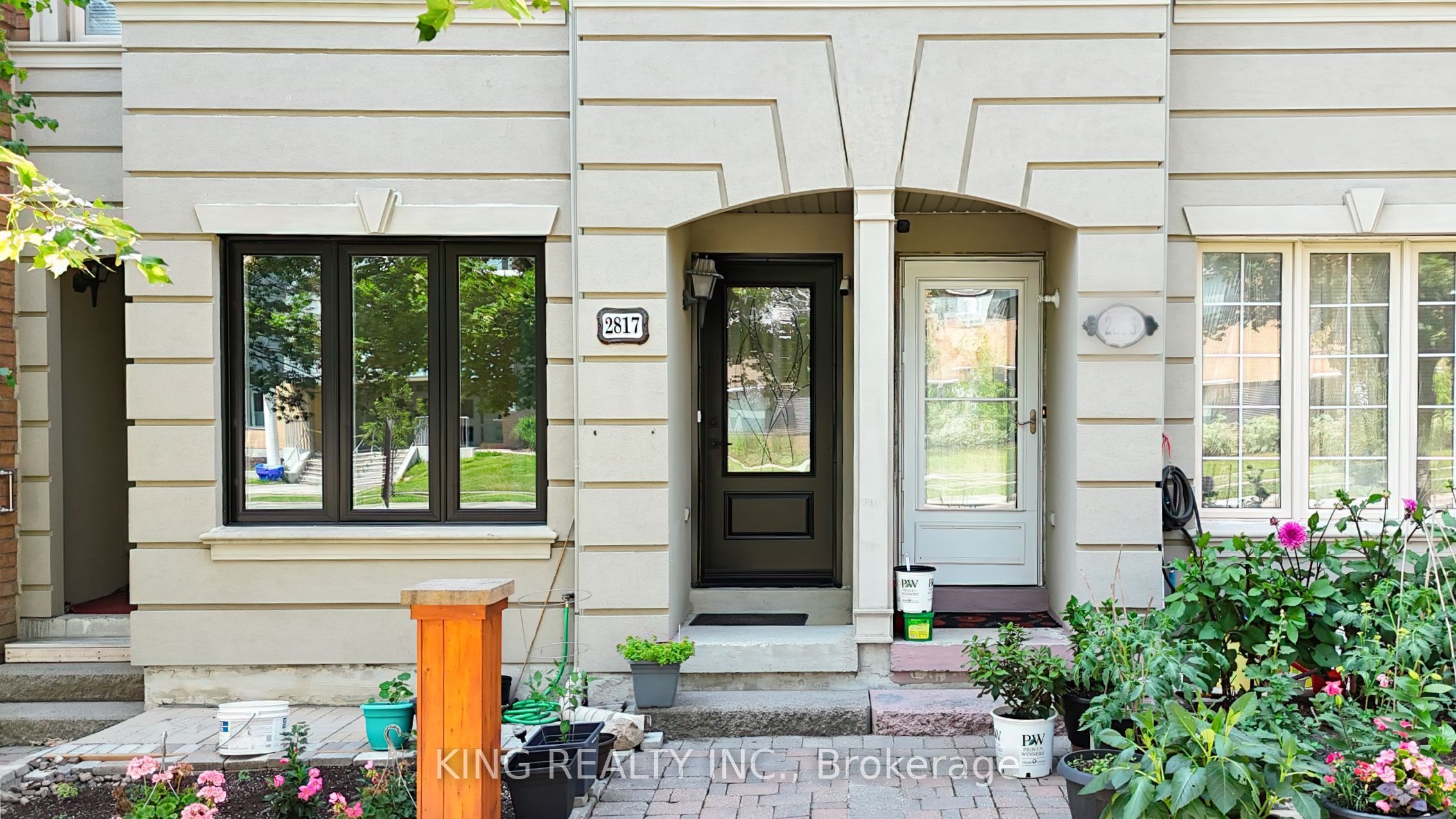 2817 Bur Oak Avenue, Markham, ON L6B 1E2 photo 3