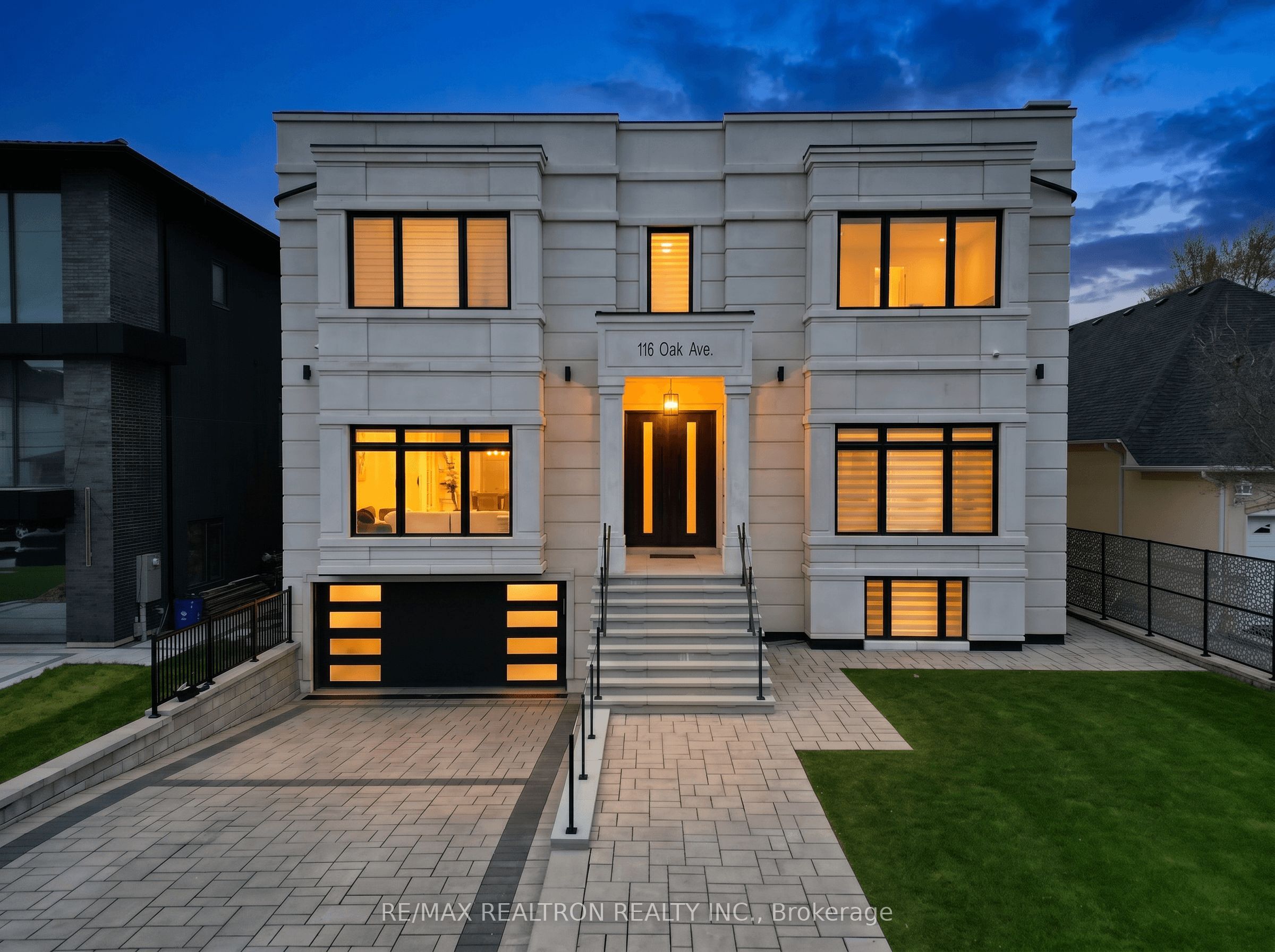 116 OAK Avenue, Richmond Hill, ON L4C 6R7 photo 5