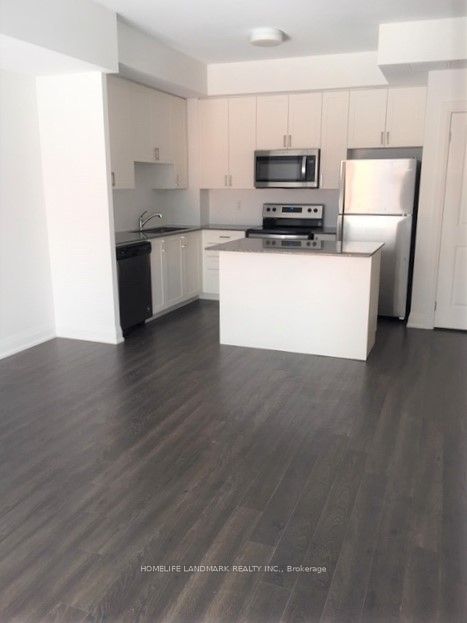 26 Coles Avenue 403, Vaughan, ON L4L 0J1 photo 2