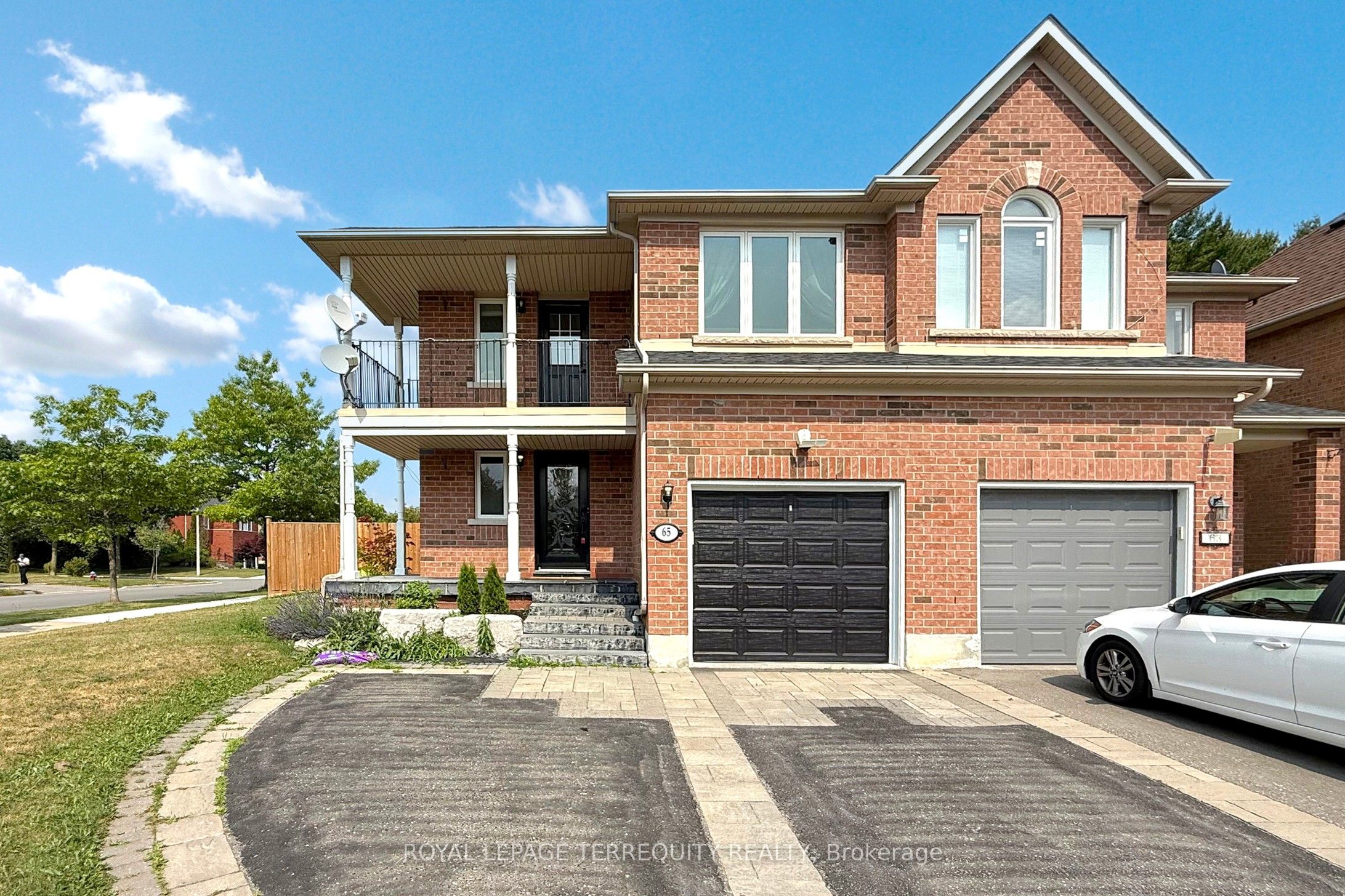65 Lorridge Street, Richmond Hill, ON L4E 3W5 photo 4