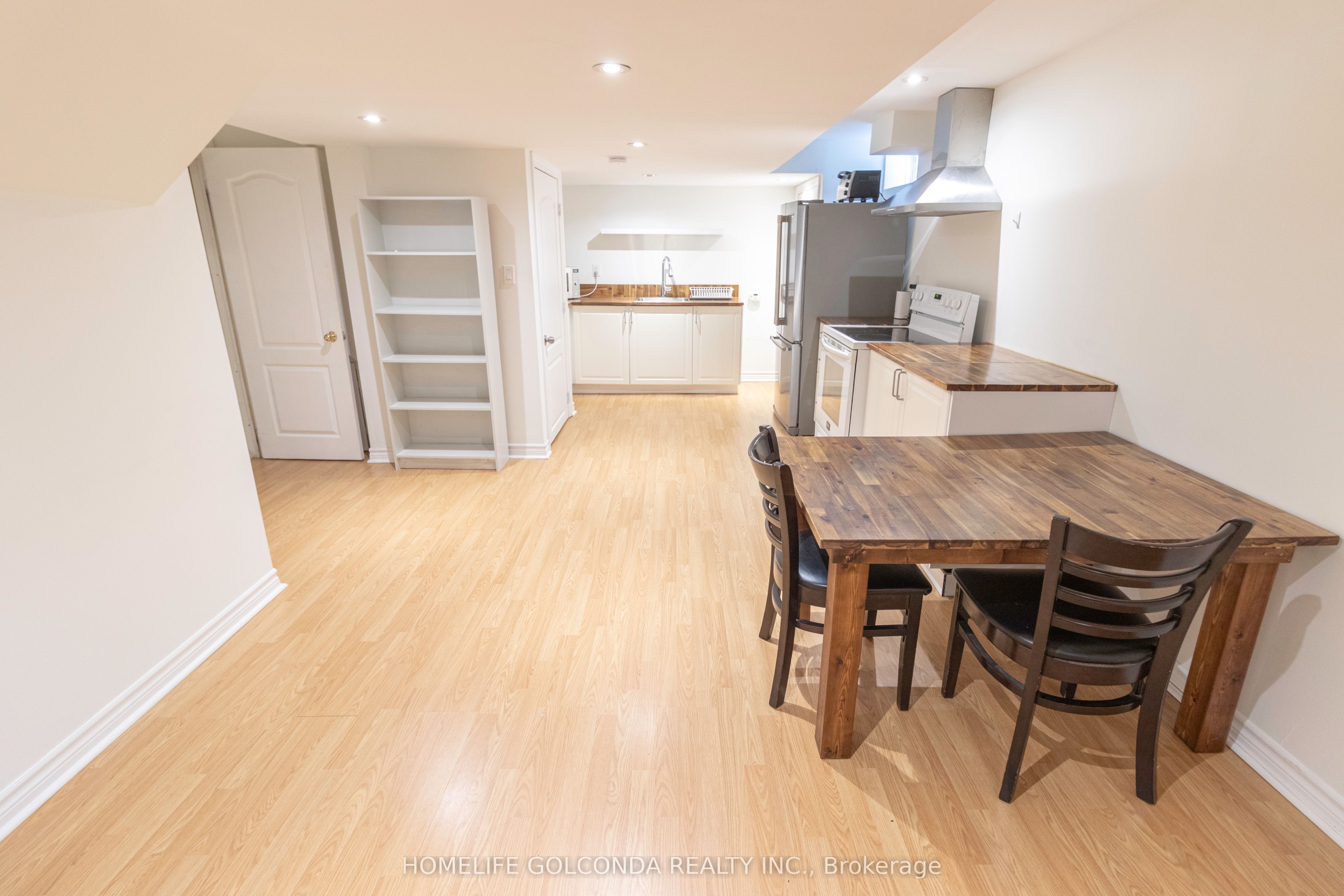 34 Linda Margaret Crescent N, Richmond Hill, ON L4S 2B6 photo 4