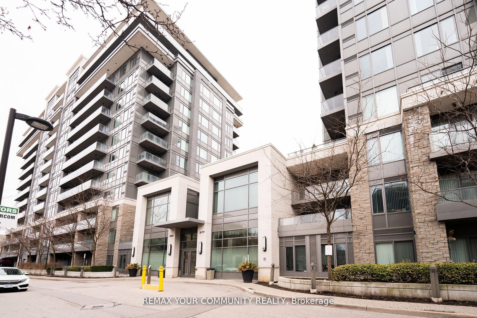 325 South Park Road 520, Markham, ON L3T 0B8
