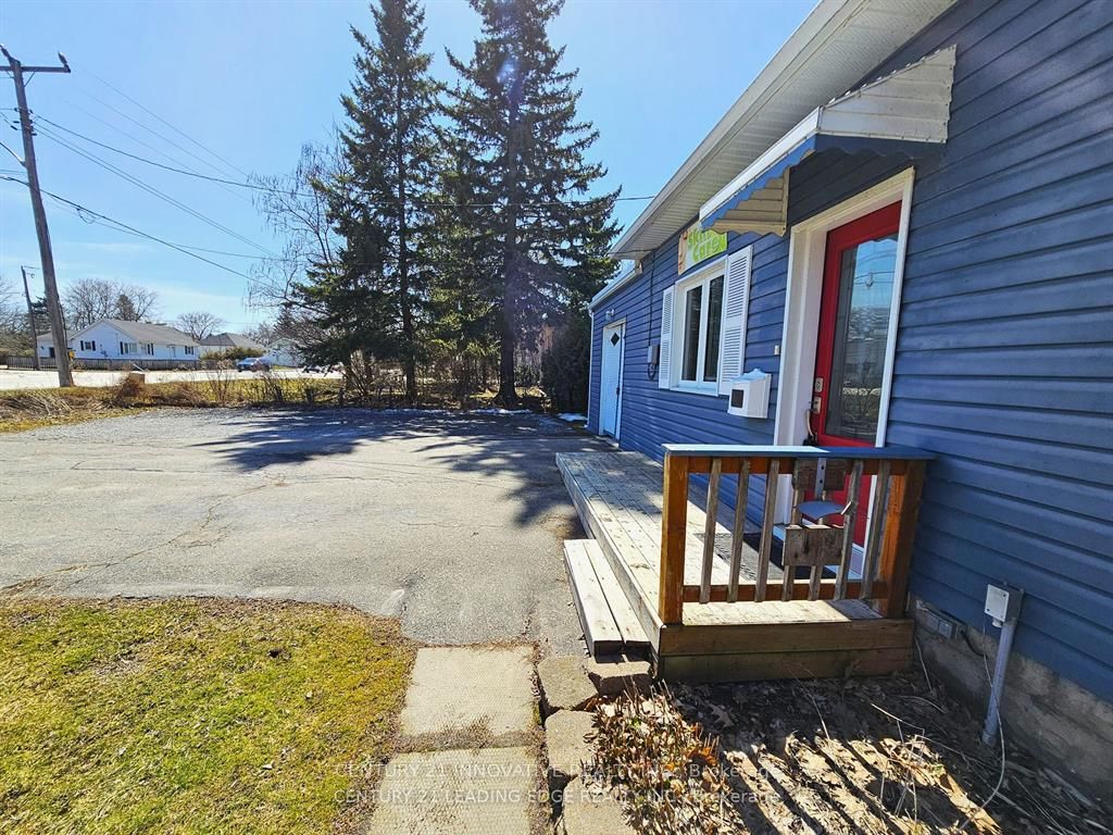 350 The Queensway N/A S, Georgina, ON L4P 2B9 photo 4