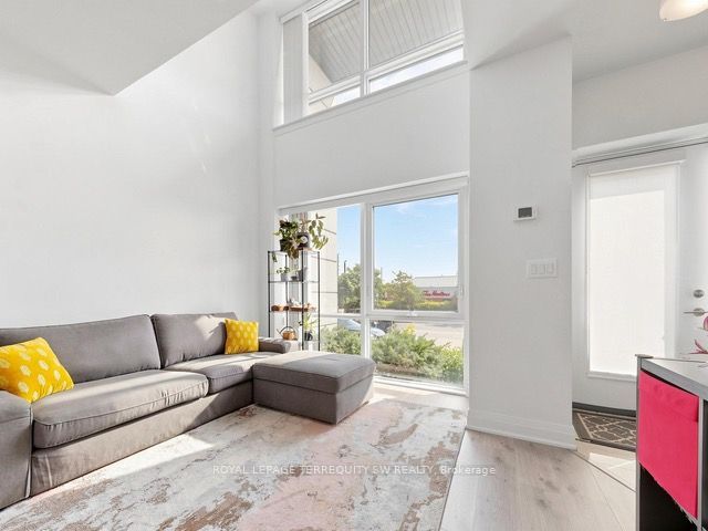 12 Woodstream Boulevard Th114, Vaughan, ON L4L 8C3 photo 3