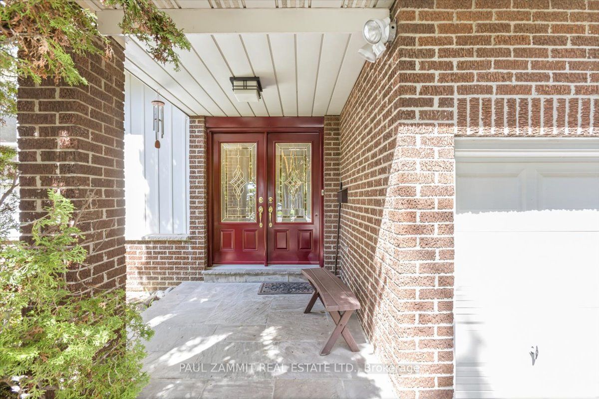 56 Coral Harbour Crescent, Markham, ON L3T 2Z7 photo 3