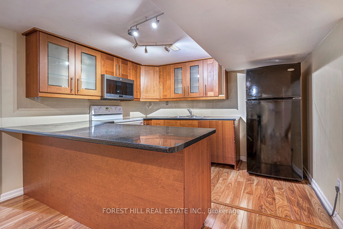 56 Cooperage Crescent Bsmt, Richmond Hill, ON L4C 9L5