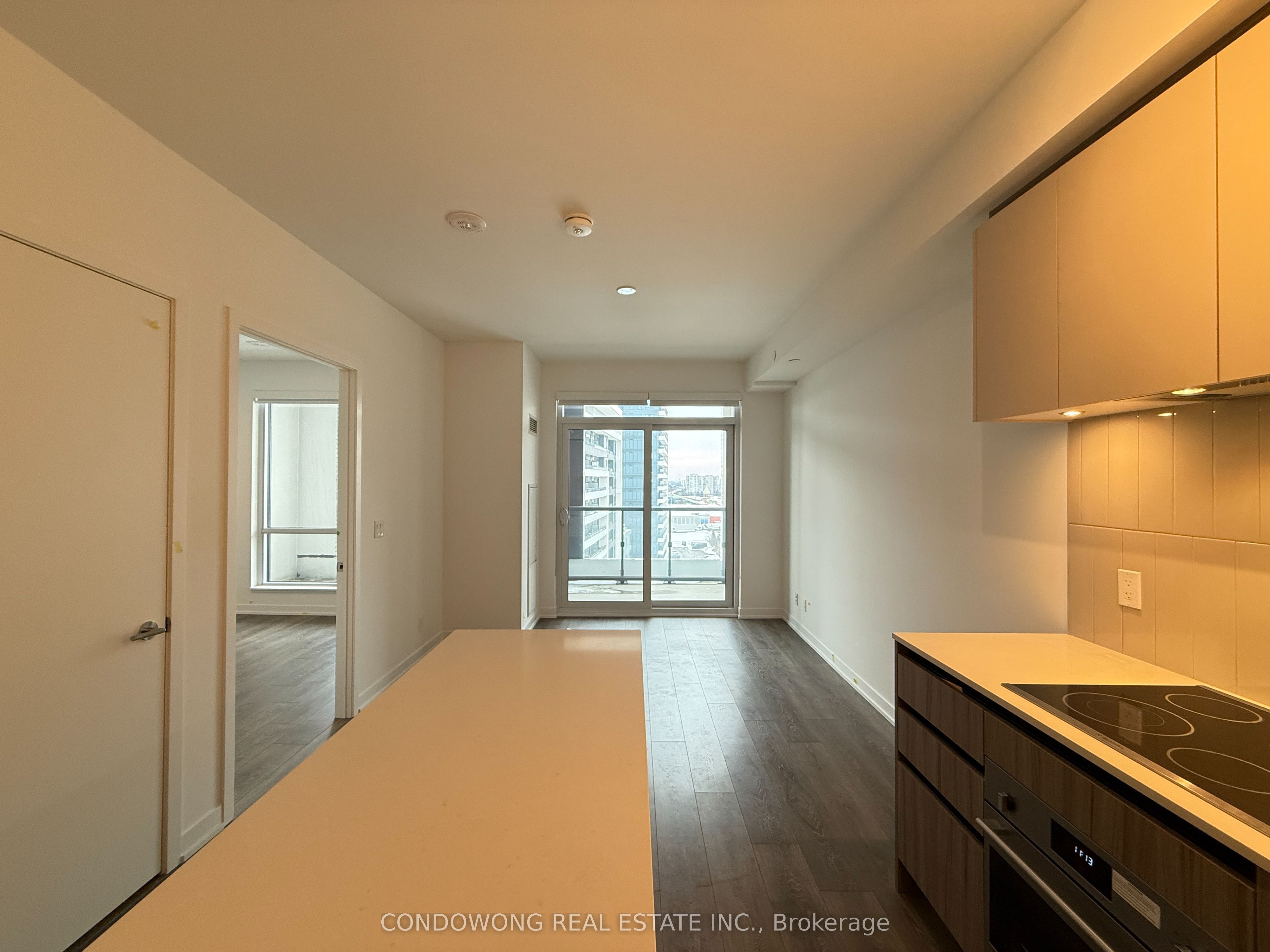 7950 Bathurst Street 1121, Vaughan, ON L4J 0L4
