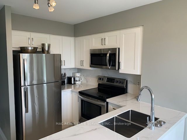 8501 Bayview Avenue 515, Richmond Hill, ON L4B 3J7
