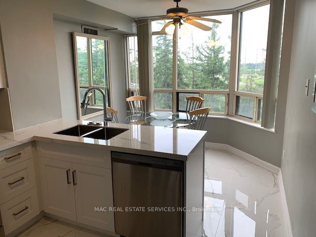 8501 Bayview Avenue 515, Richmond Hill, ON L4B 3J7 photo 2