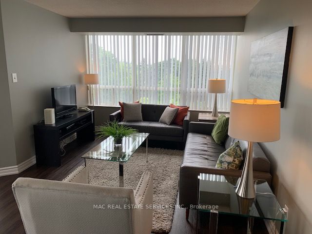 8501 Bayview Avenue 515, Richmond Hill, ON L4B 3J7 photo 5