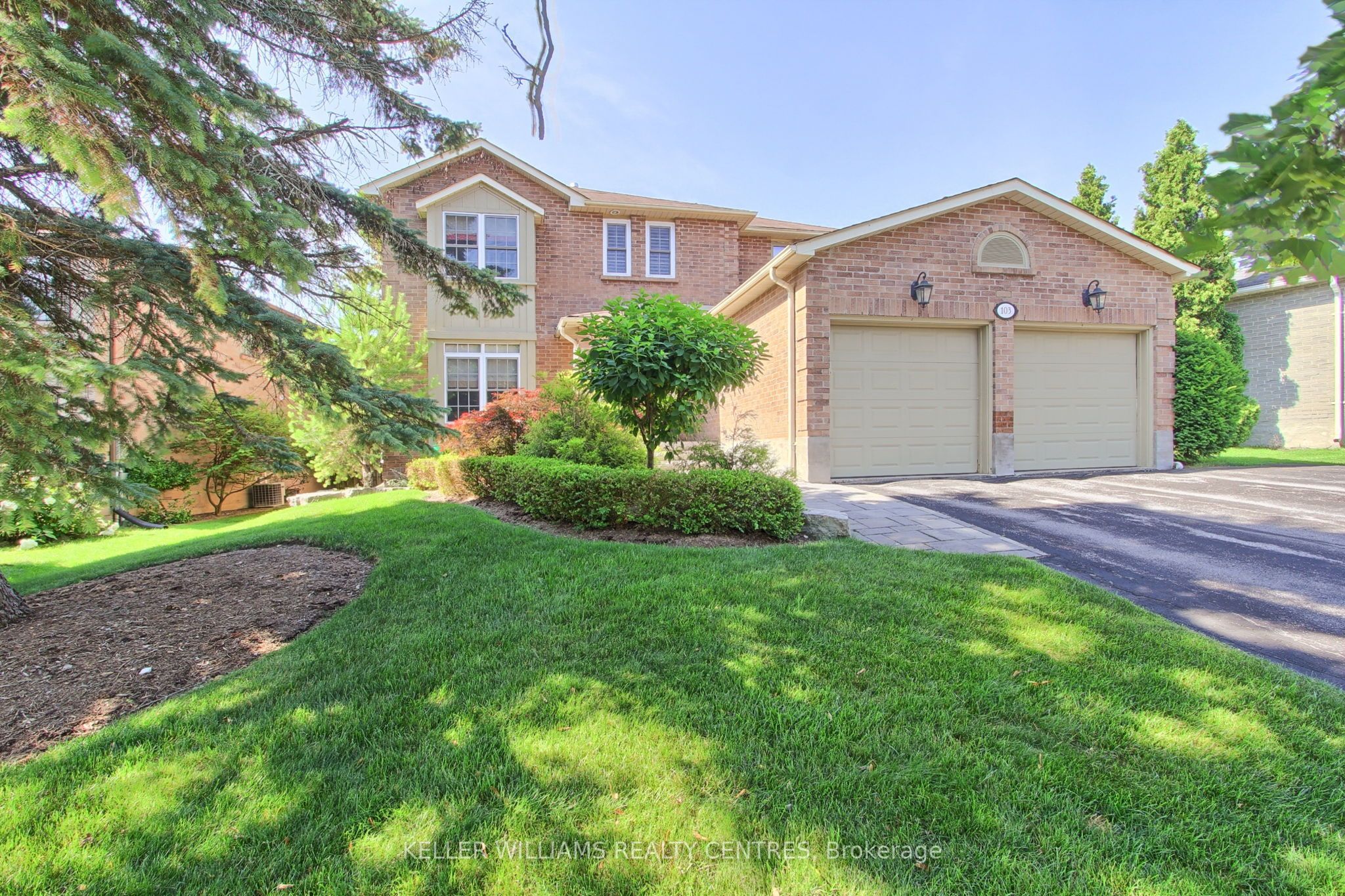 103 Timpson Drive, Aurora, ON L4G 5N5 photo 3